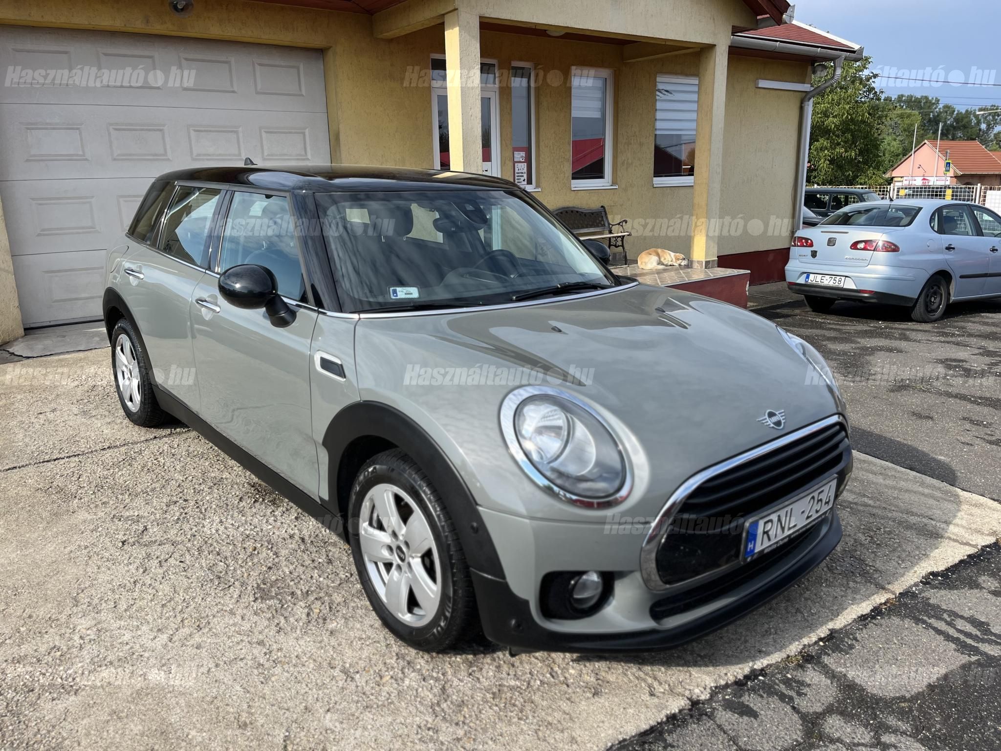 MINI CLUBMAN 2019/8 - 1