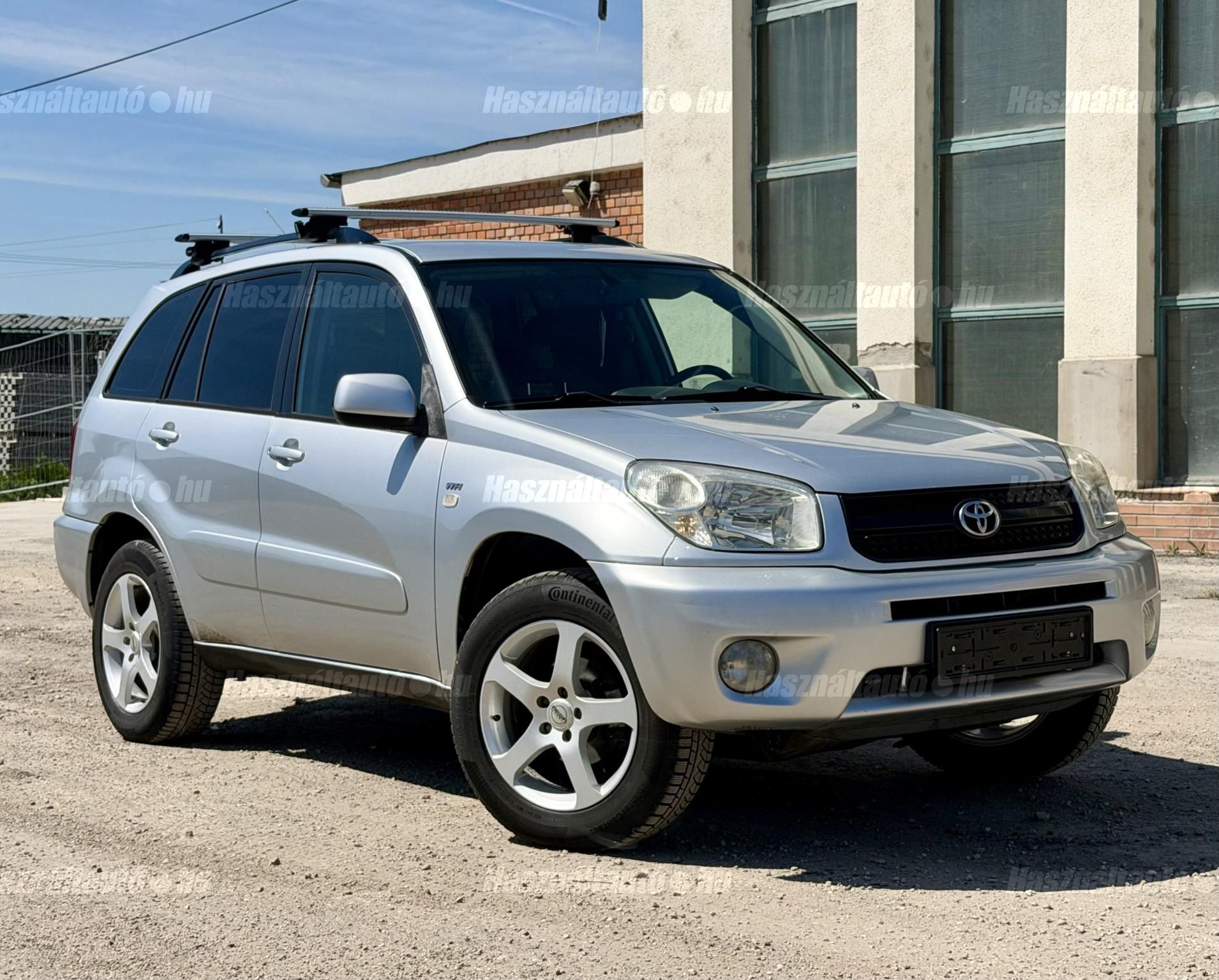 TOYOTA RAV 4 2004/10 - 1