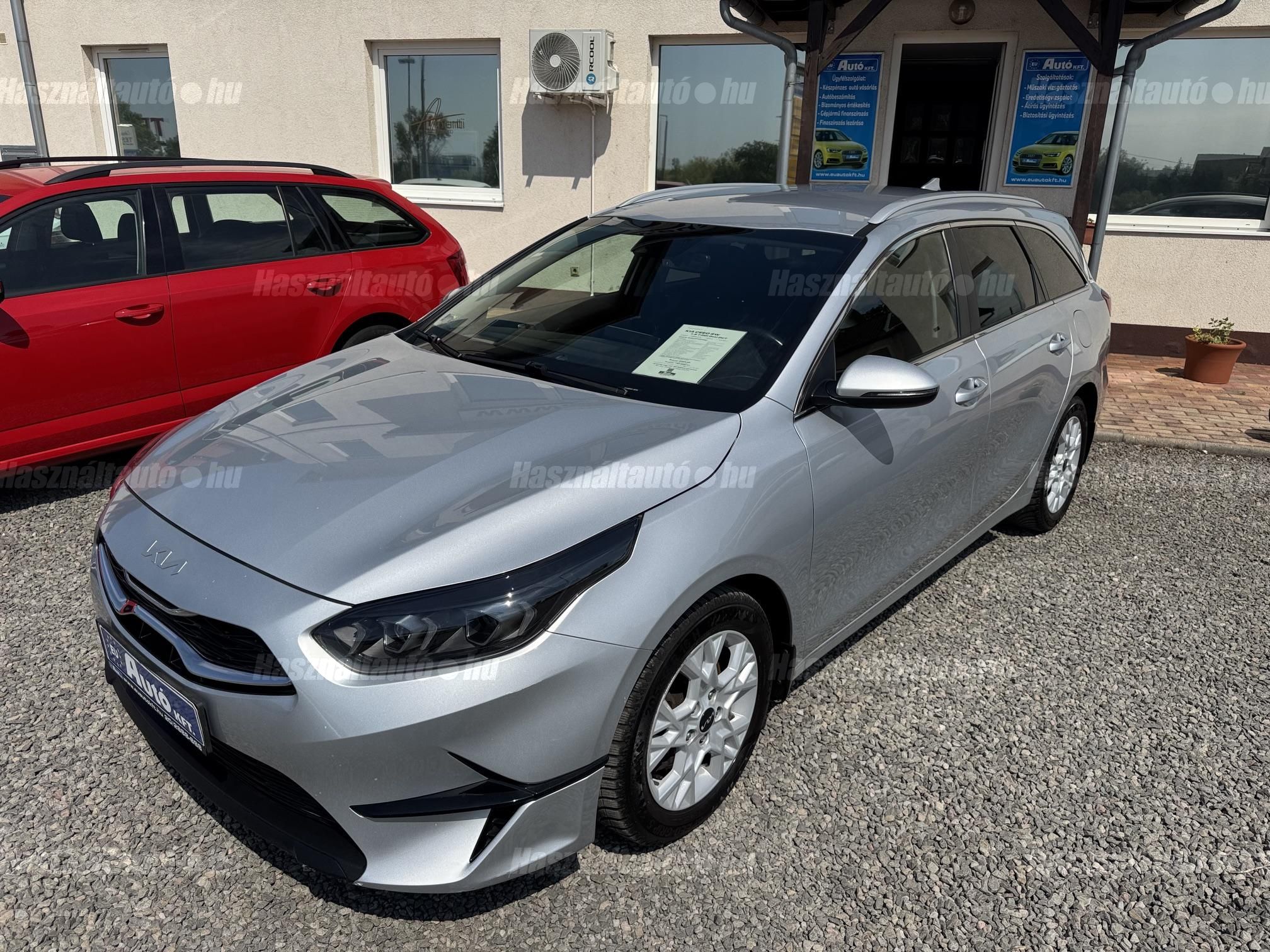 KIA CEE'D 2023/5 - 1