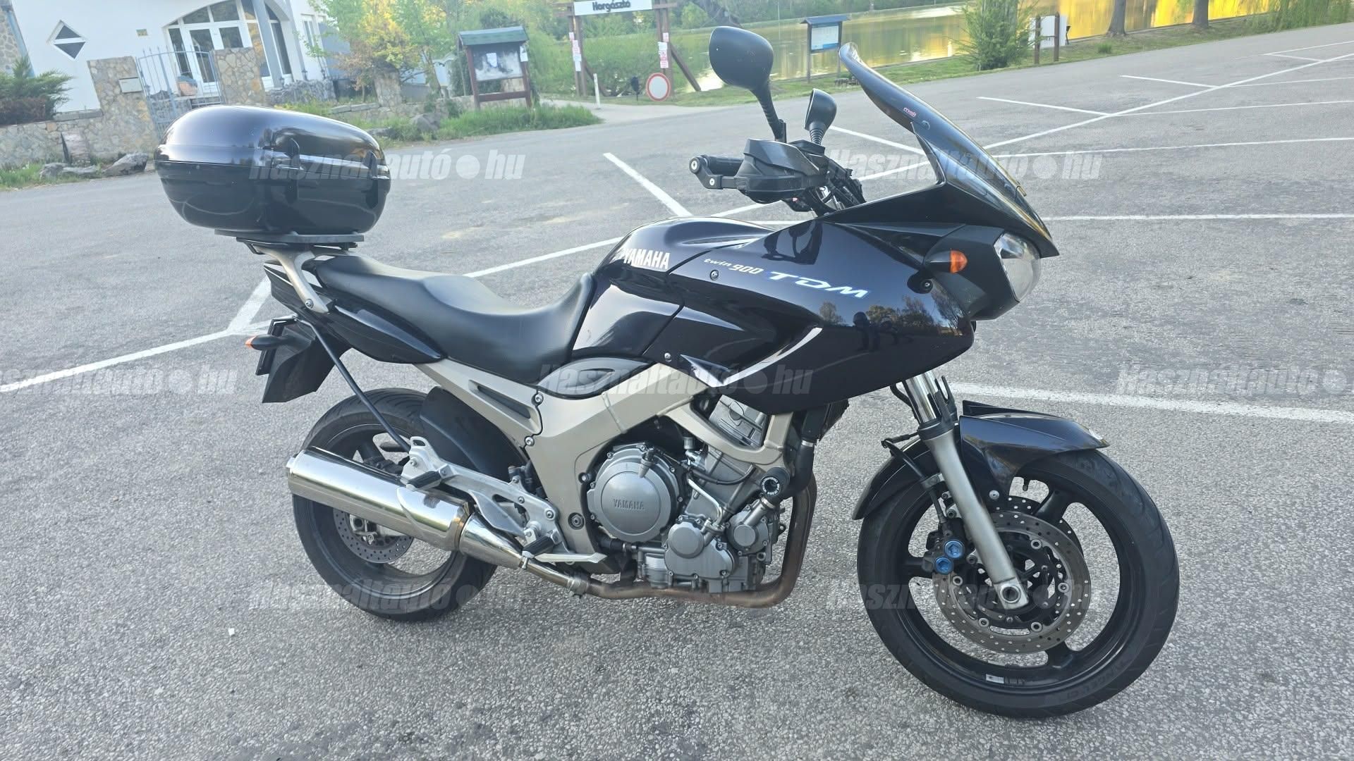 YAMAHA TDM 900 2002/3 - 1