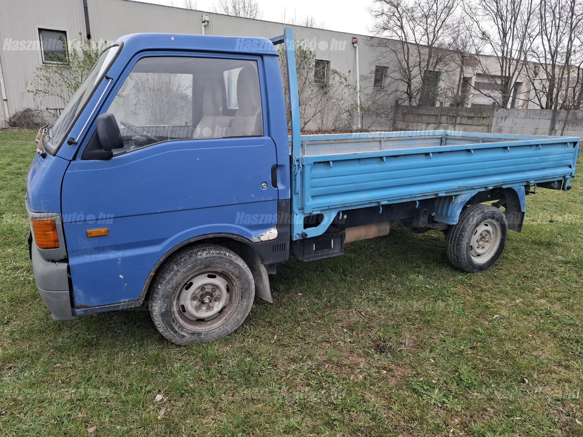 MAZDA E 2200 1999/5 - 1