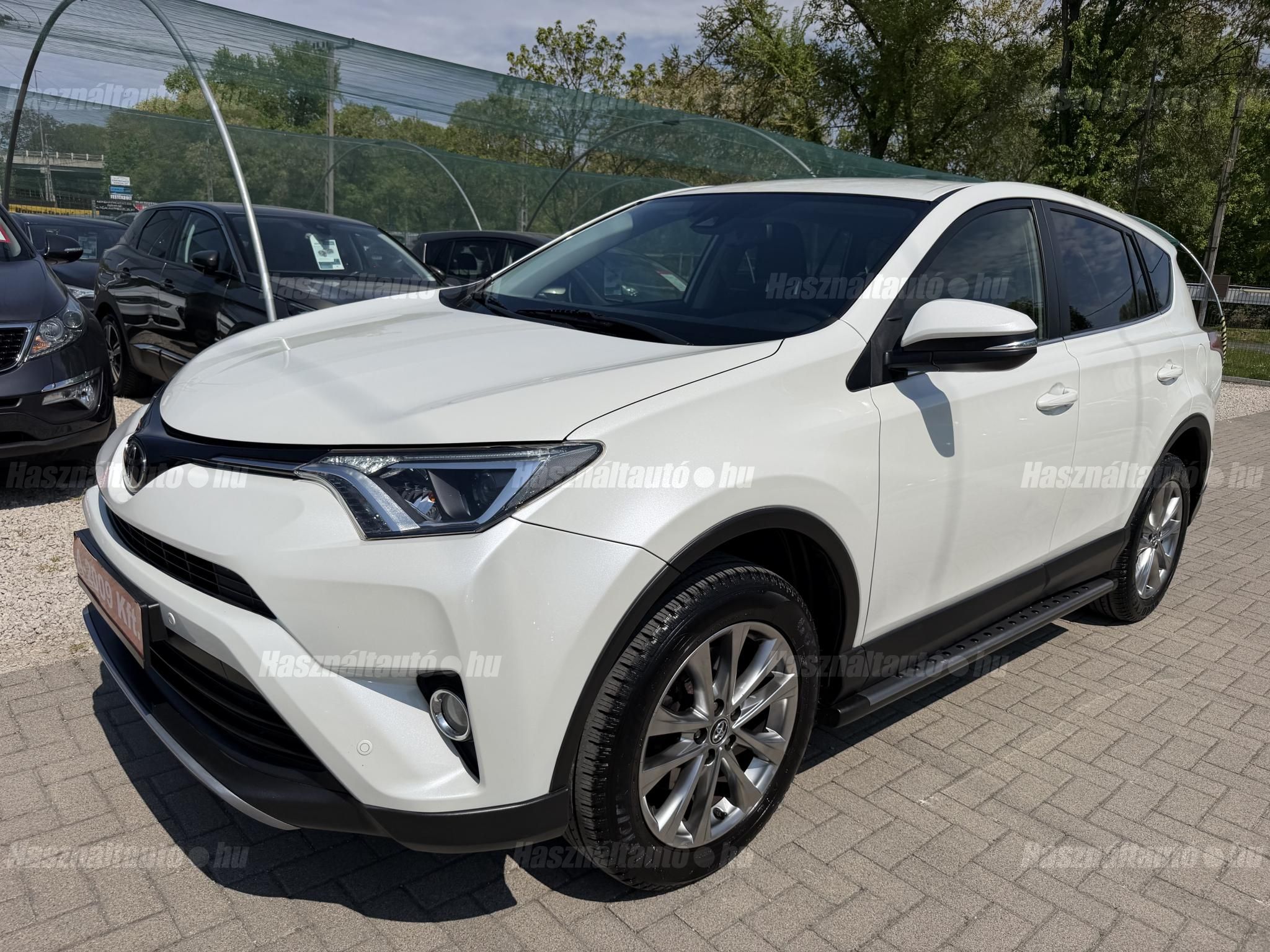 TOYOTA RAV 4 2016/12 - 1