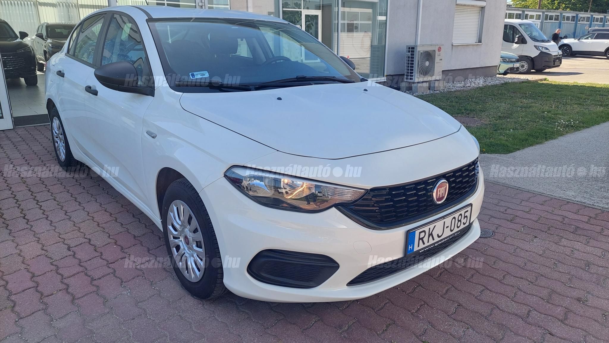 FIAT TIPO 2019/5 - 1