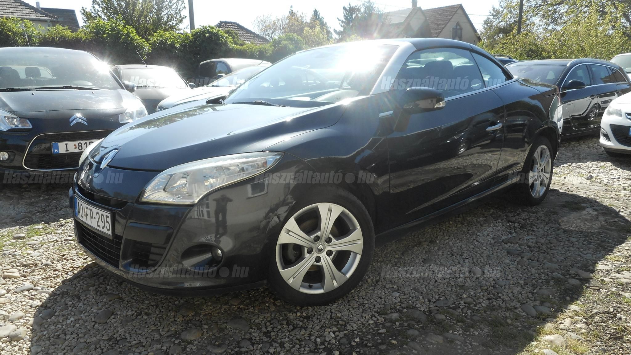RENAULT MEGANE 2010/6 - 1