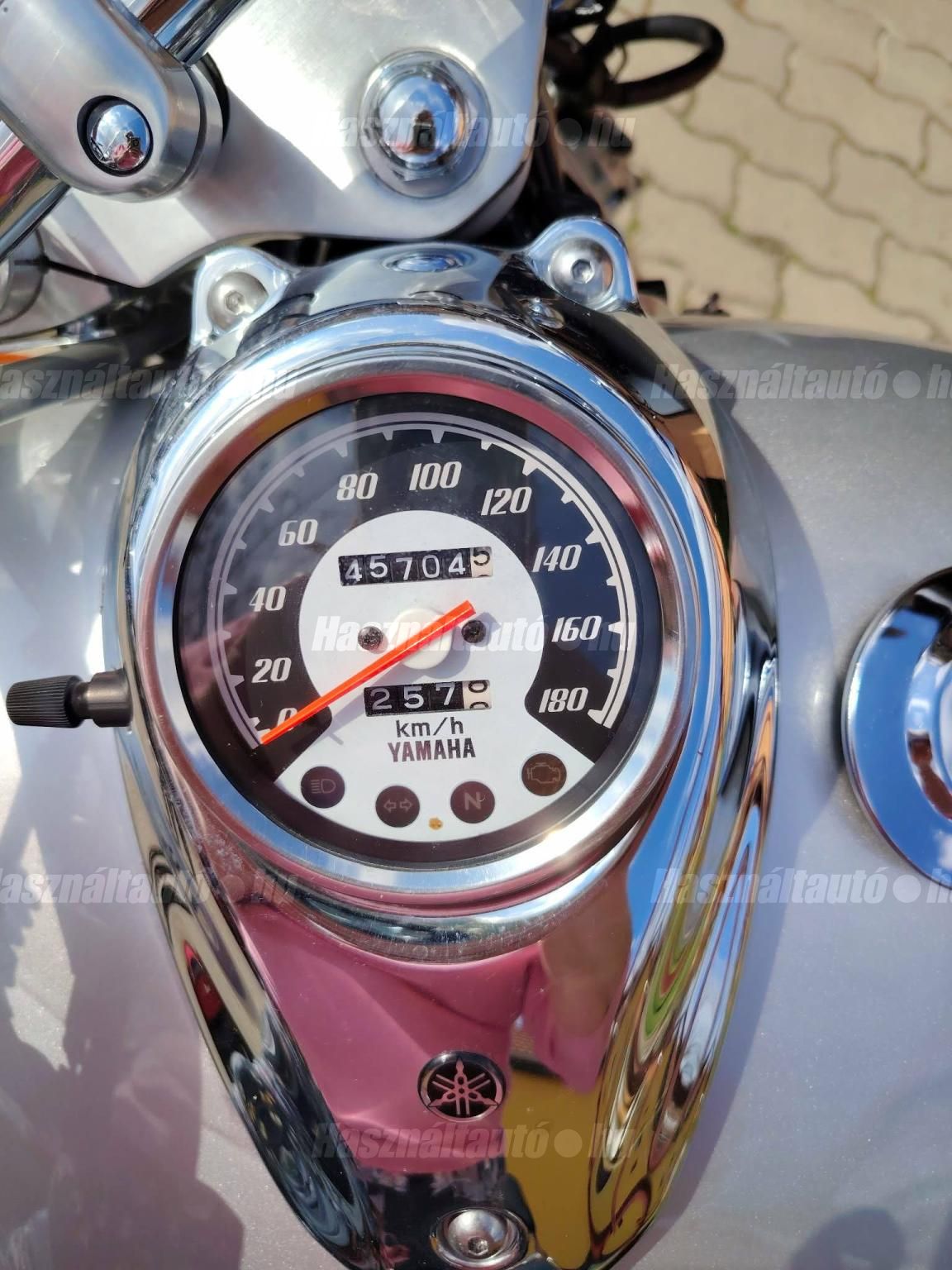 YAMAHA XVS 650 DRAG STAR 2002/3 - 1