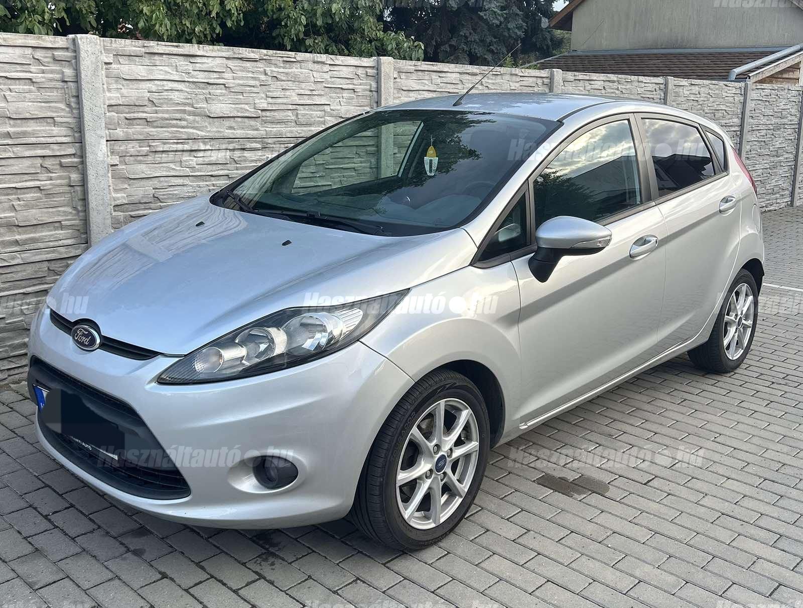 FORD FIESTA 2010/2 - 1