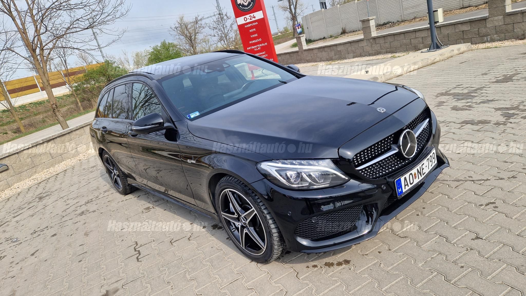 MERCEDES-AMG C 43 2017/11 - 1