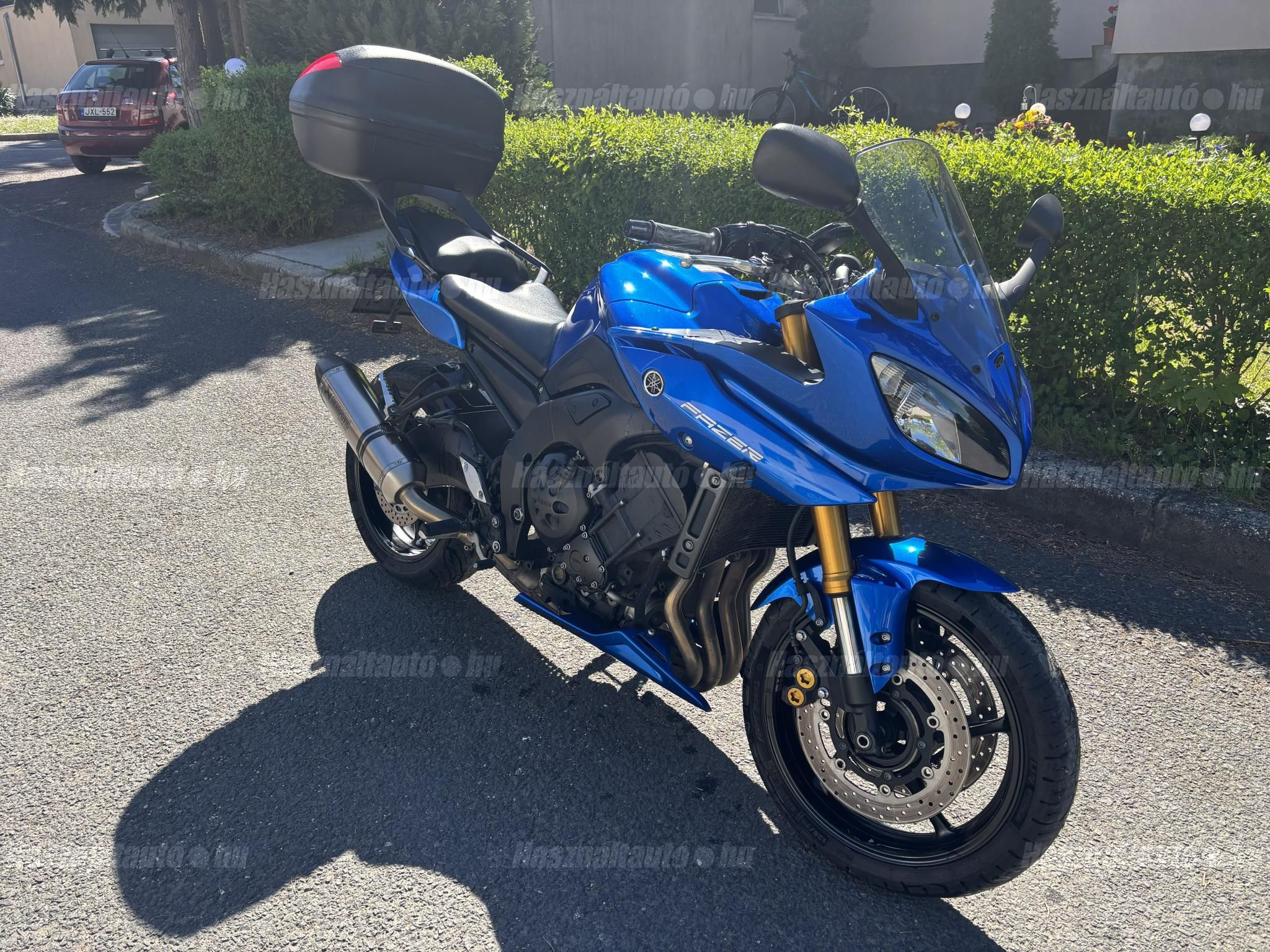 YAMAHA FZ8-S 2012/3 - 1