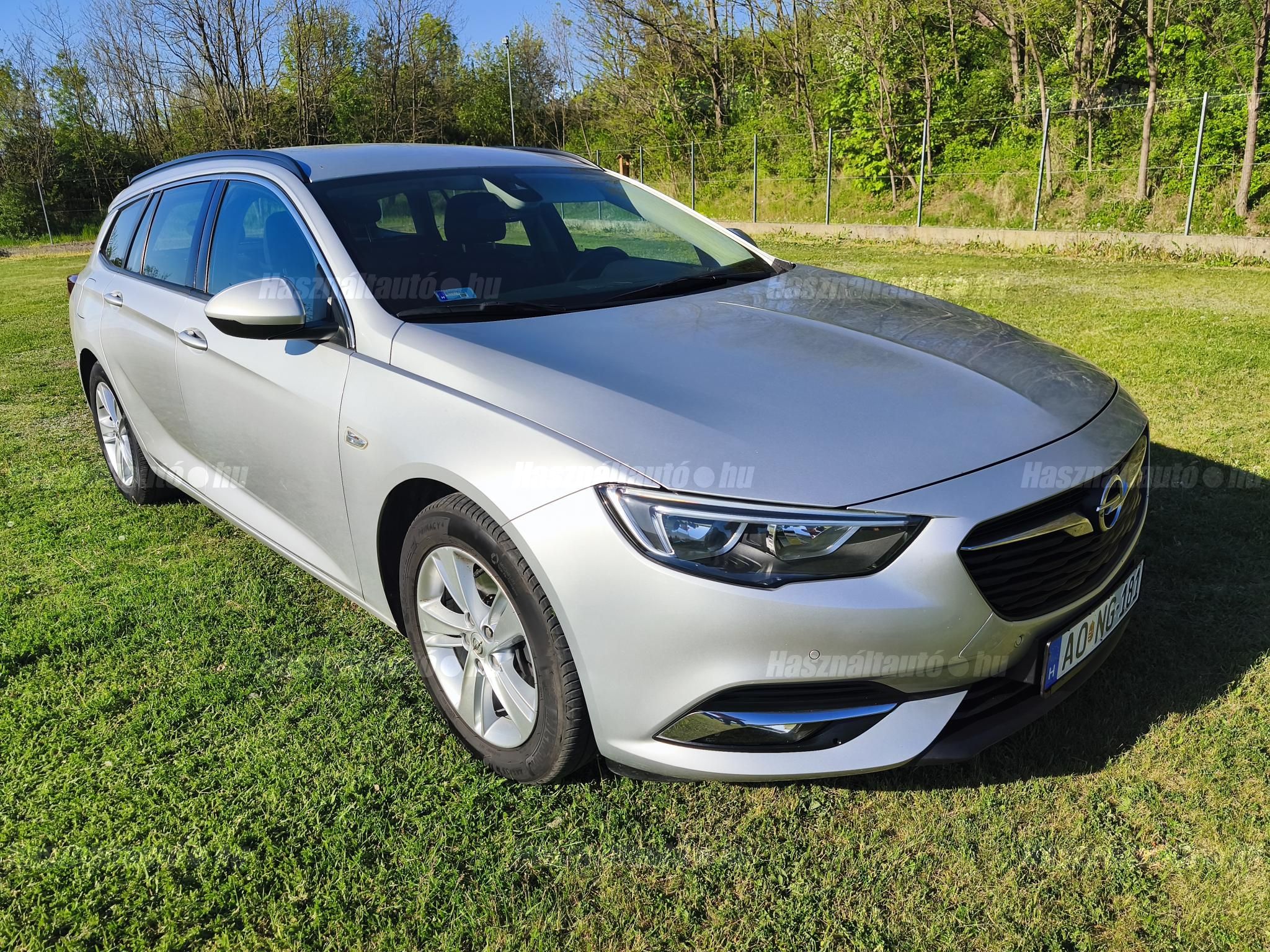 OPEL INSIGNIA 2018/4 - 1