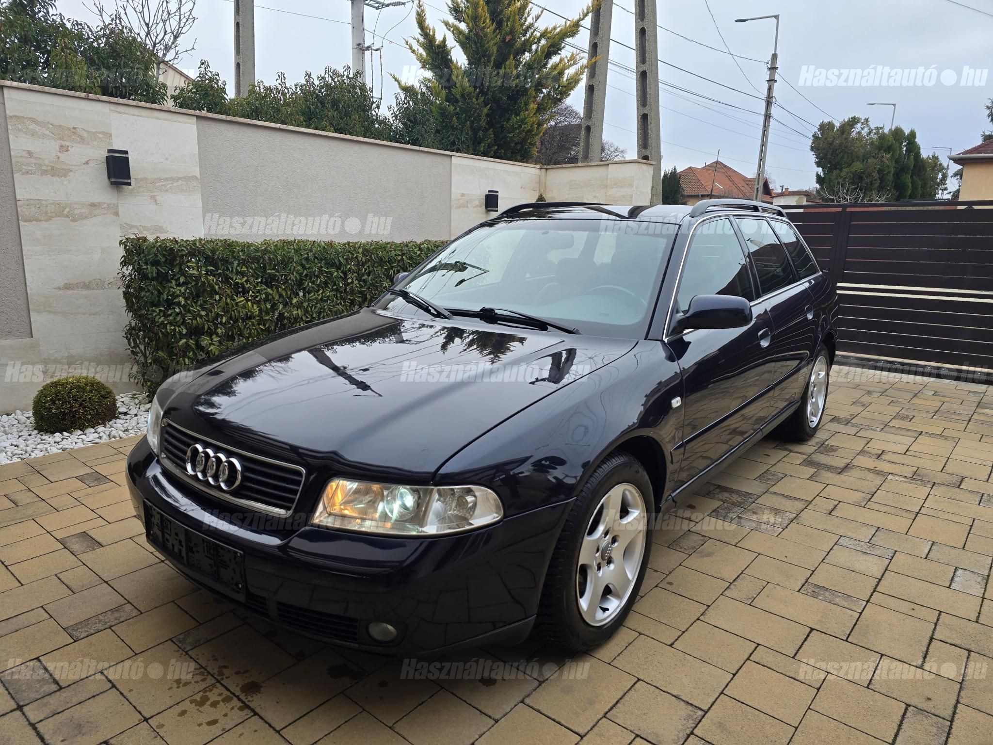 AUDI A4 1999 - 1