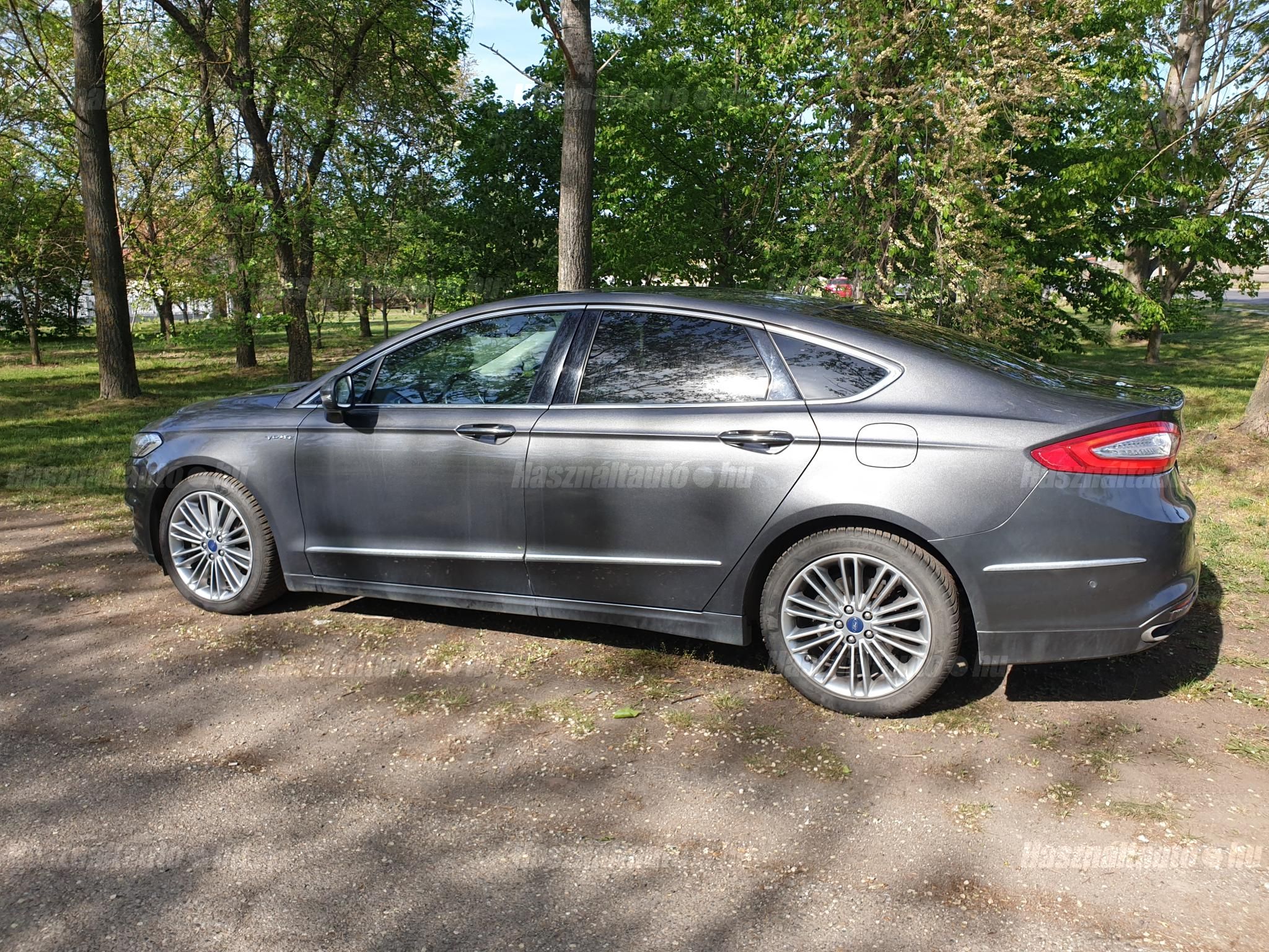 FORD MONDEO 2017/12 - 1