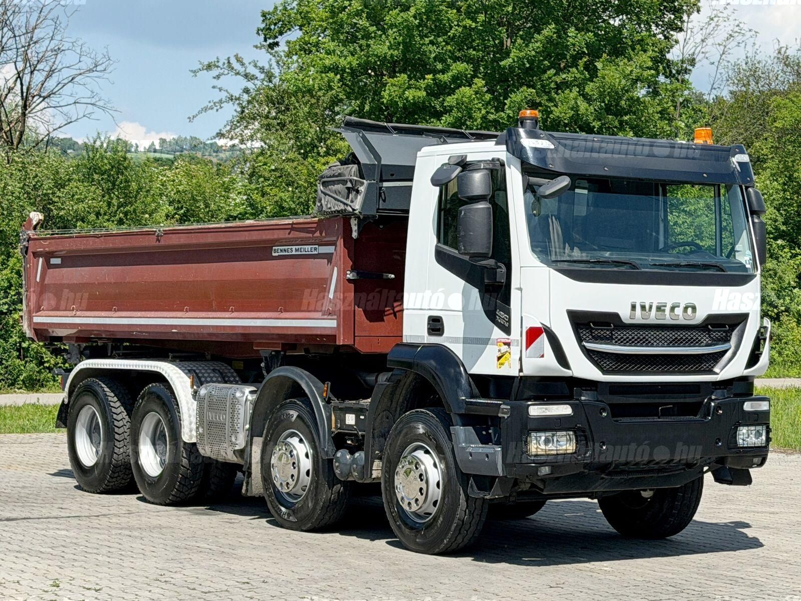 IVECO 2020/9 - 1