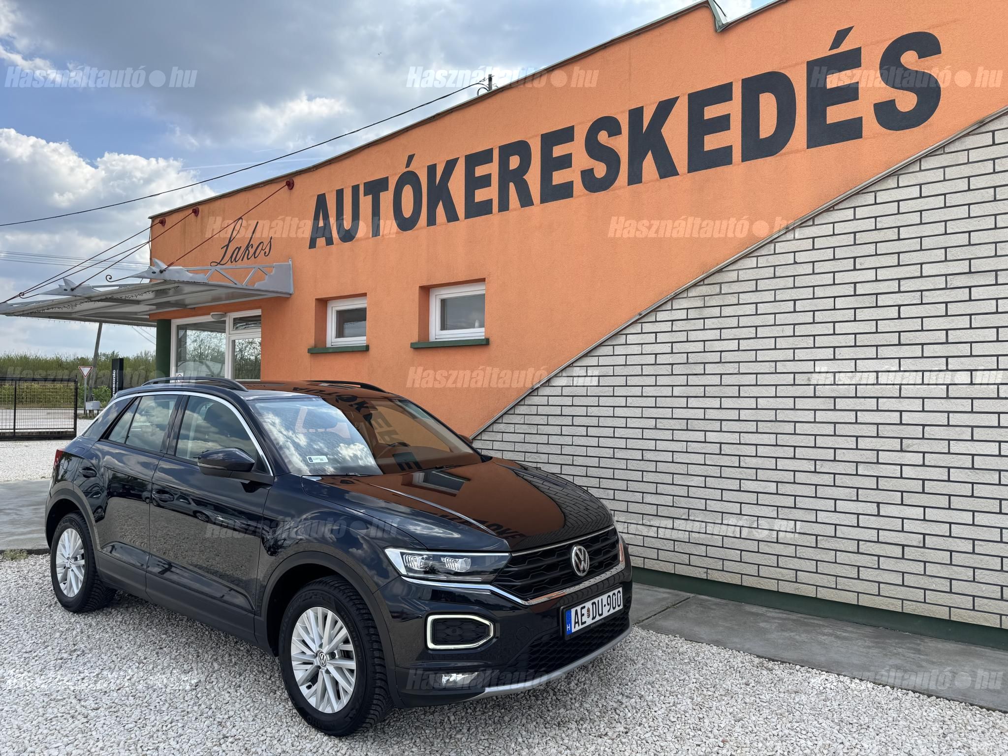 VOLKSWAGEN T-ROC 2018/8 - 1