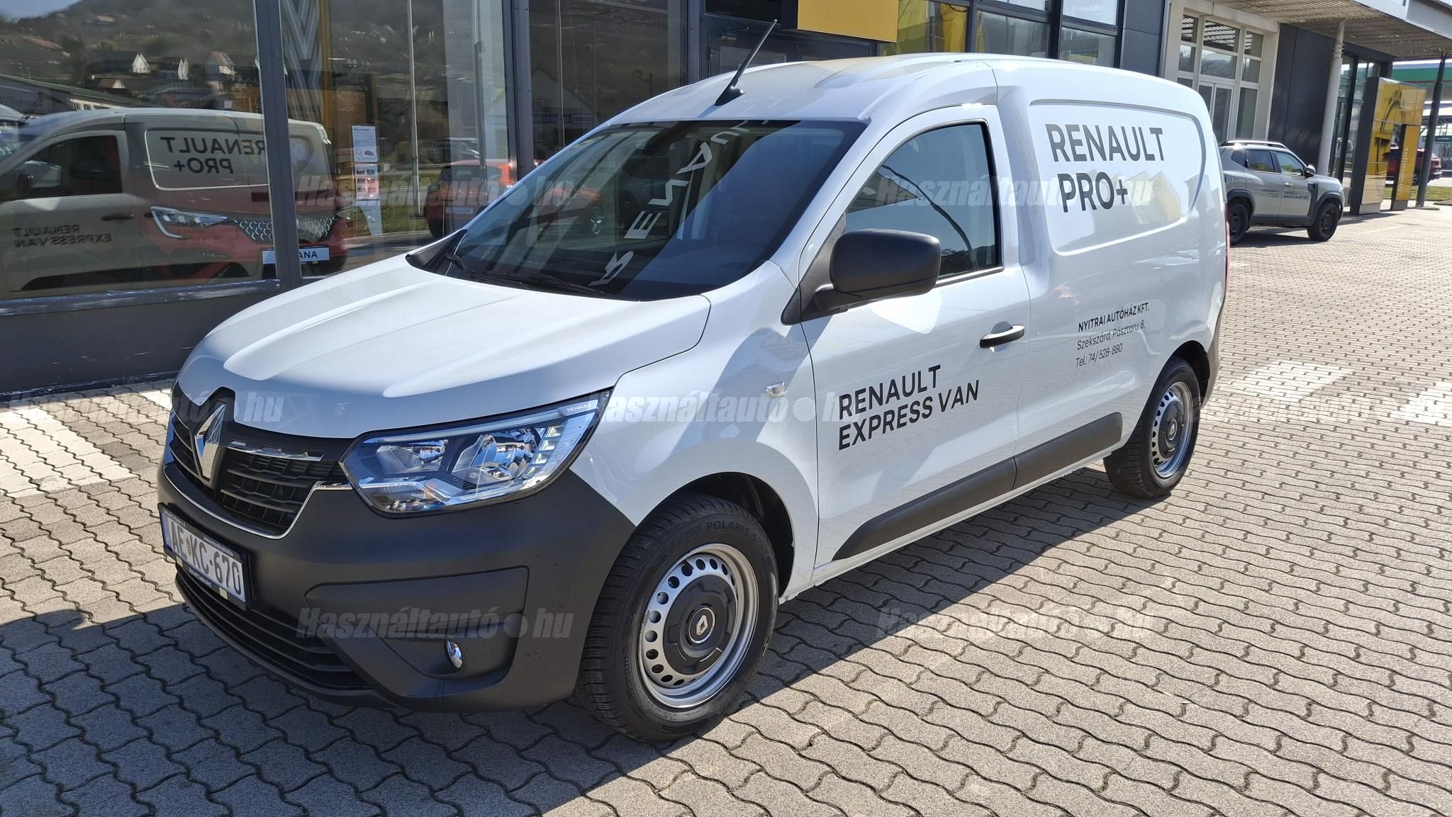 RENAULT KANGOO 2025/8 - 1