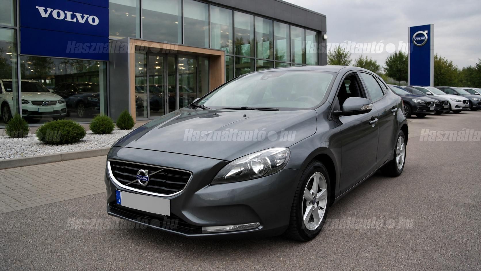 VOLVO V40 2014/11 - 1