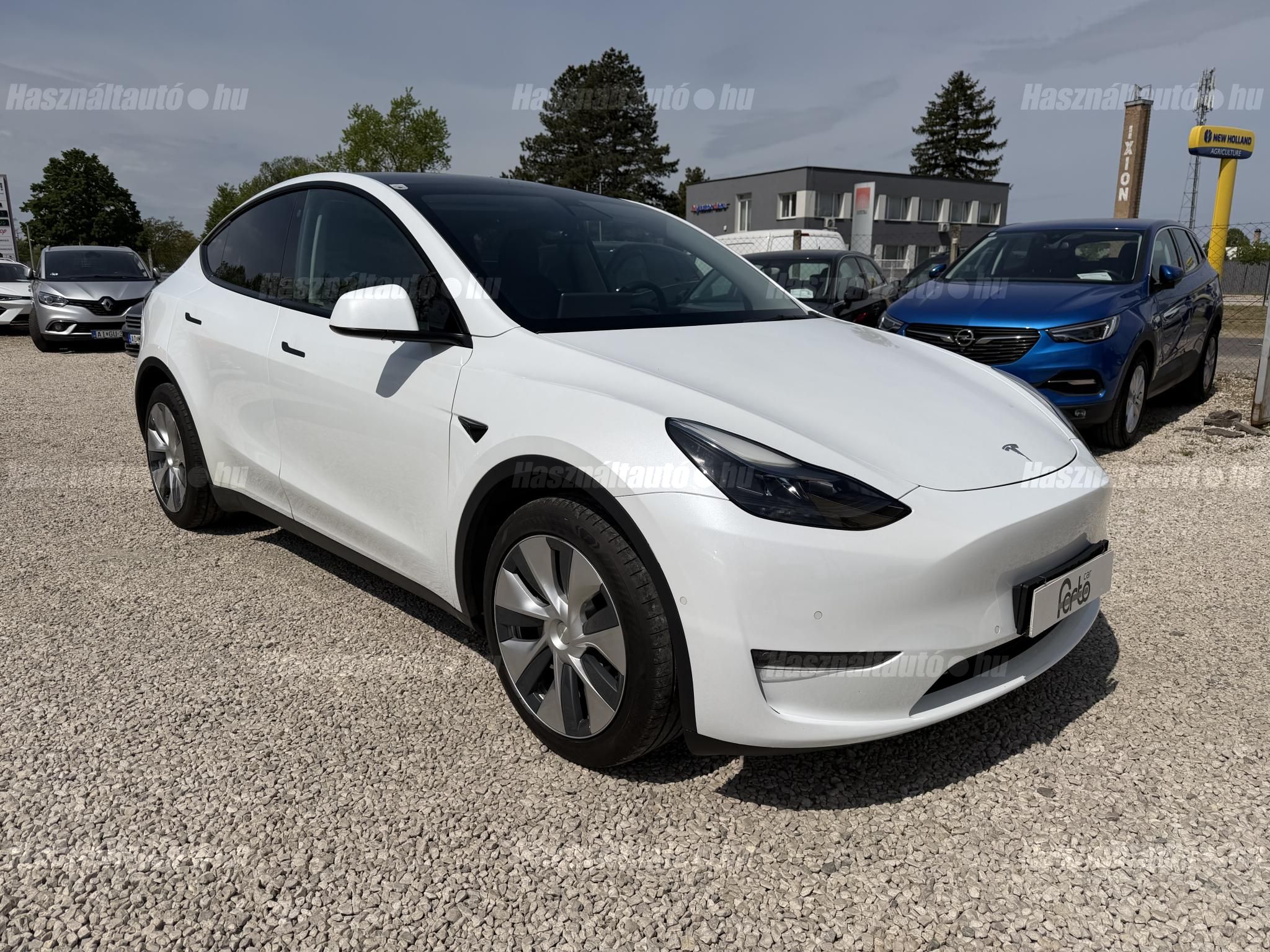 TESLA MODEL Y 2022/11 - 1