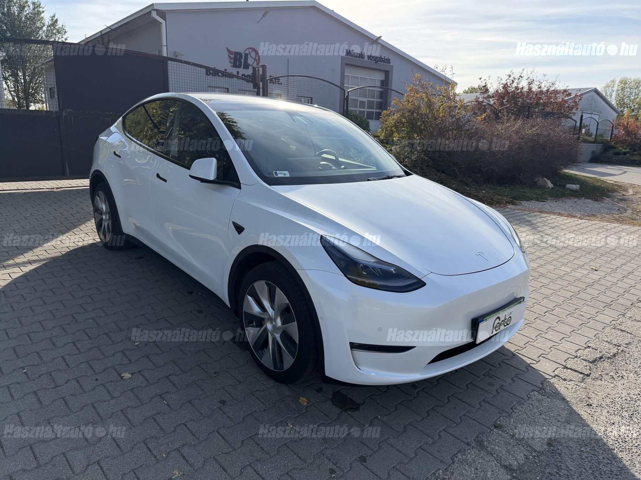 TESLA MODEL Y 2022/11 - 1