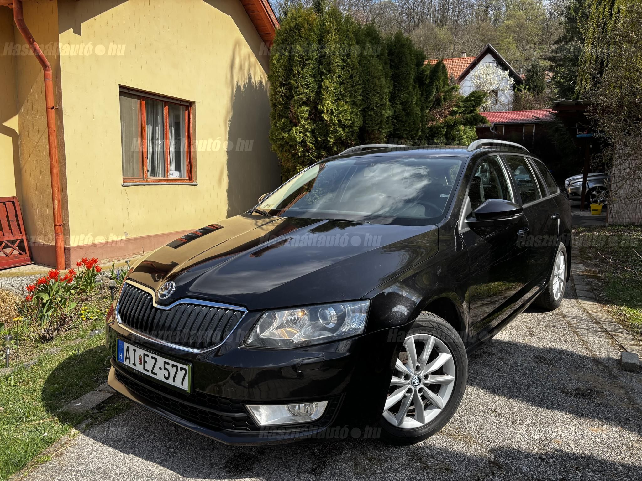 SKODA OCTAVIA 2013/11 - 1