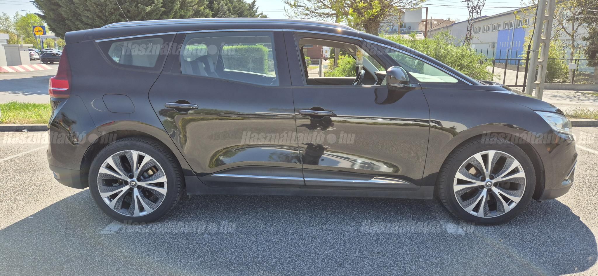 RENAULT GRAND SCENIC 2017/9 - 1