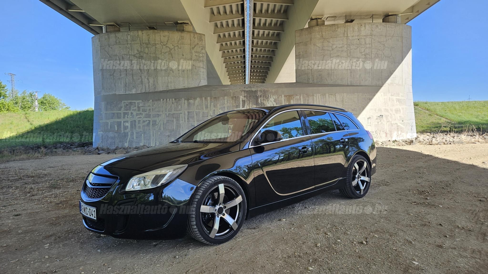 OPEL INSIGNIA 2010/4 - 1