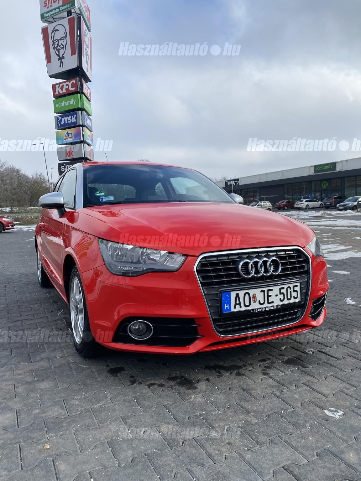 AUDI A1 2011/8 - 1