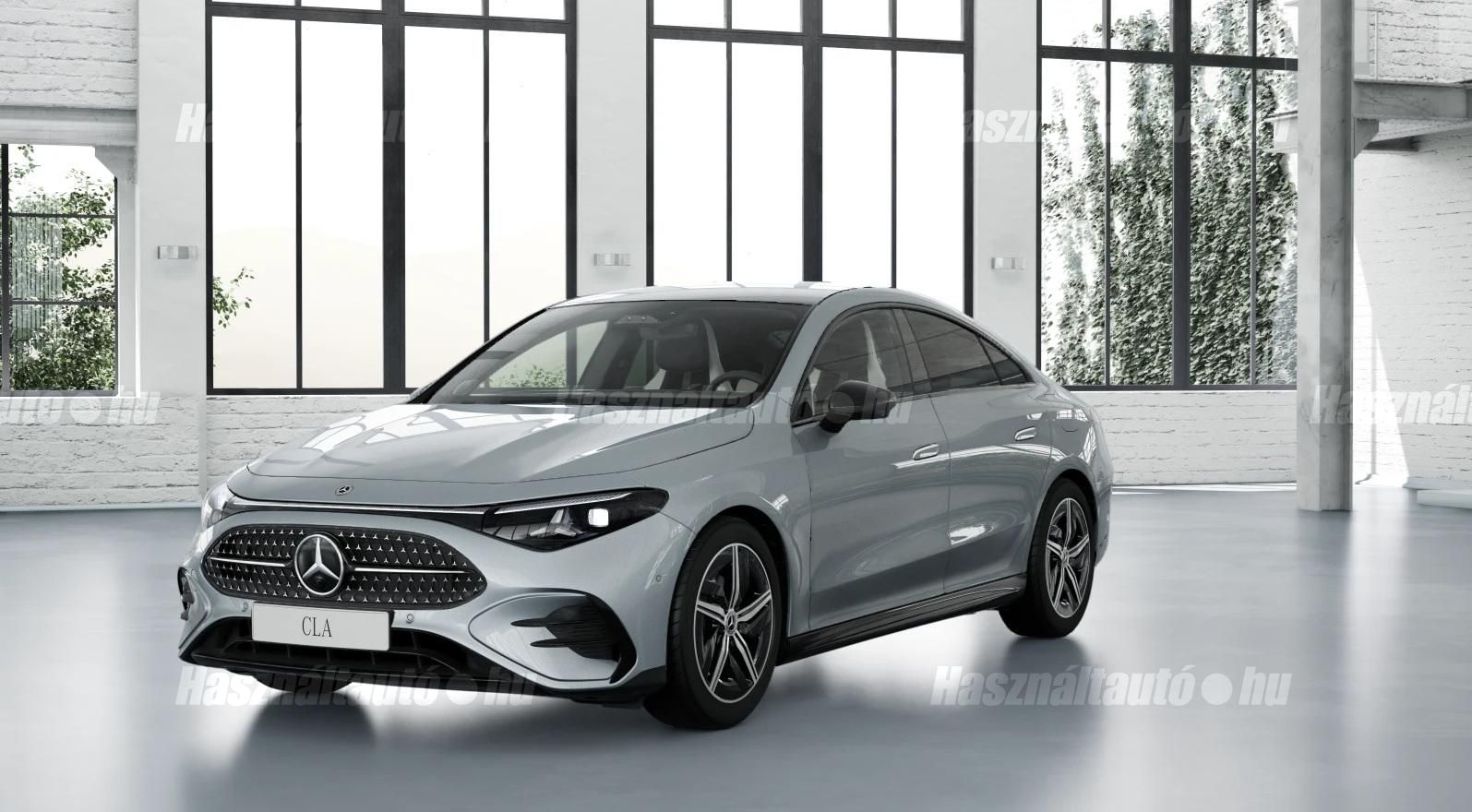 MERCEDES-BENZ CLA 200 2025/12 - 1