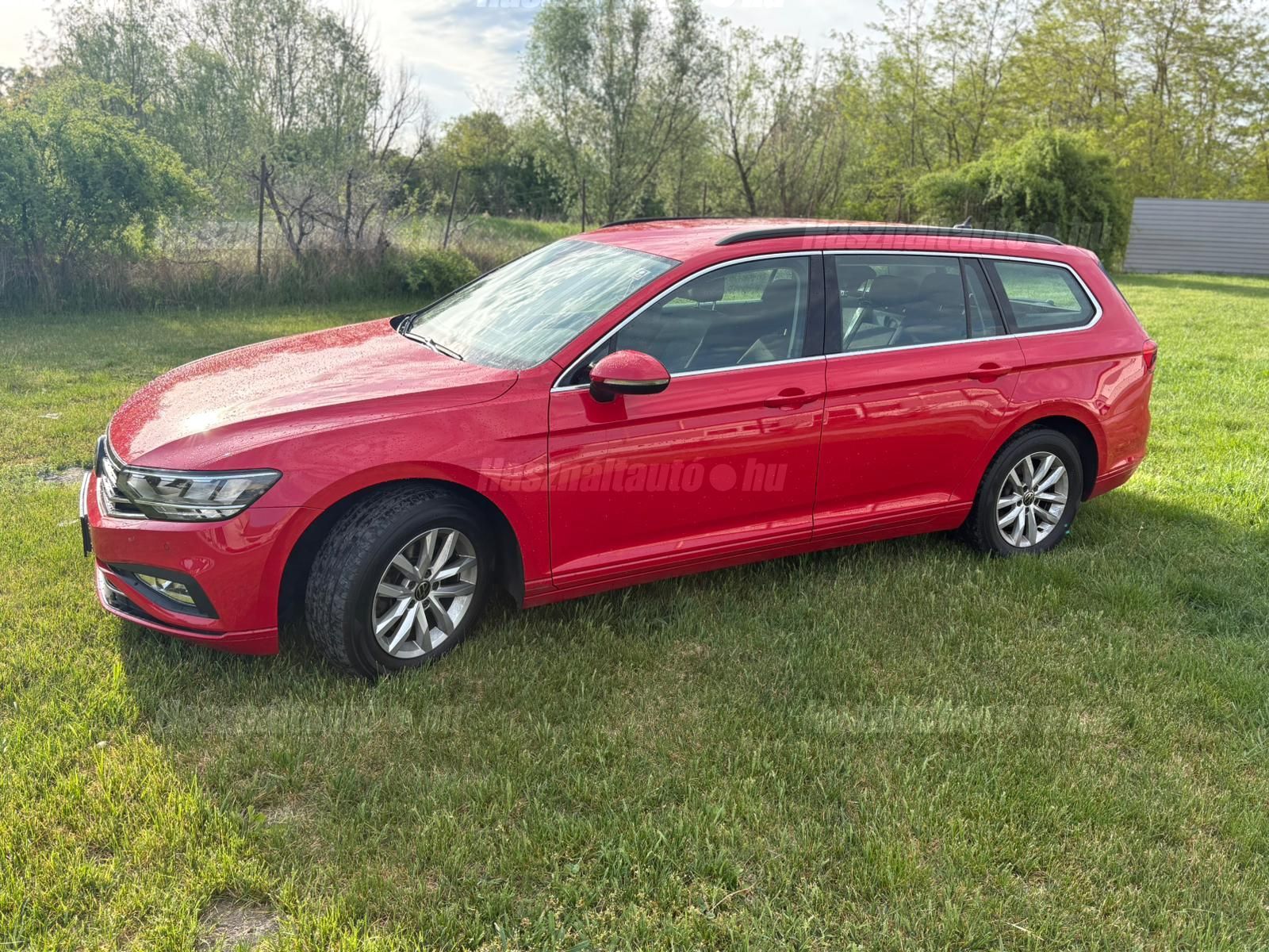 VOLKSWAGEN PASSAT VIII 2022/9 - 1