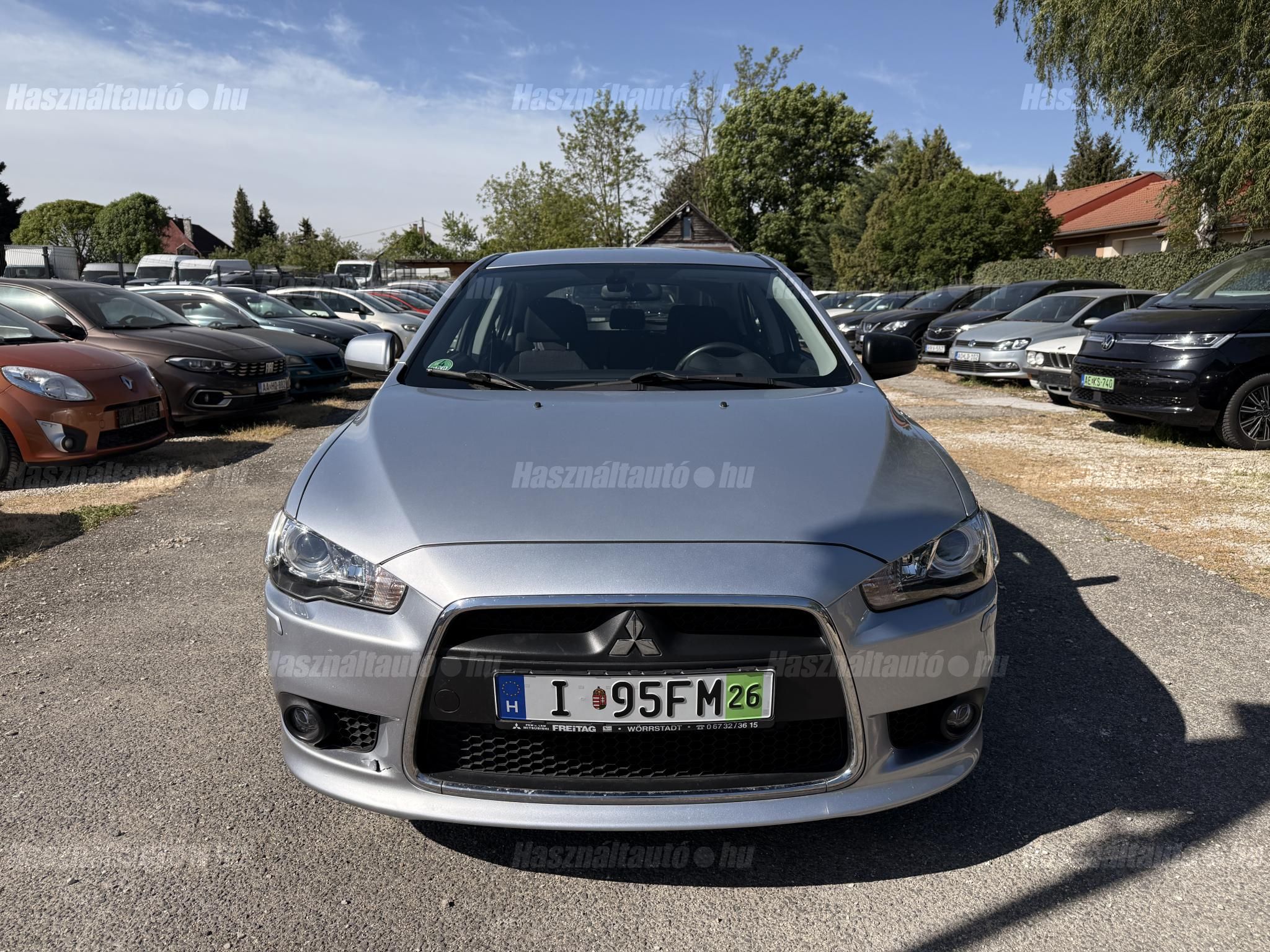 MITSUBISHI LANCER 2011/8 - 1