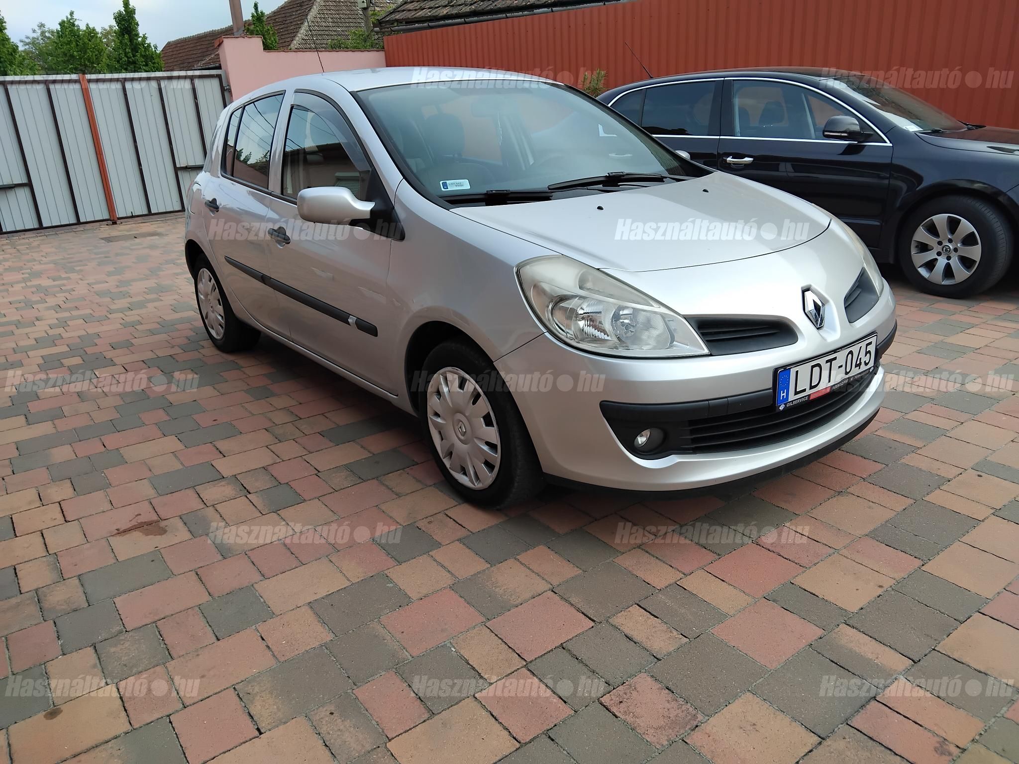 RENAULT CLIO 2009/3 - 1