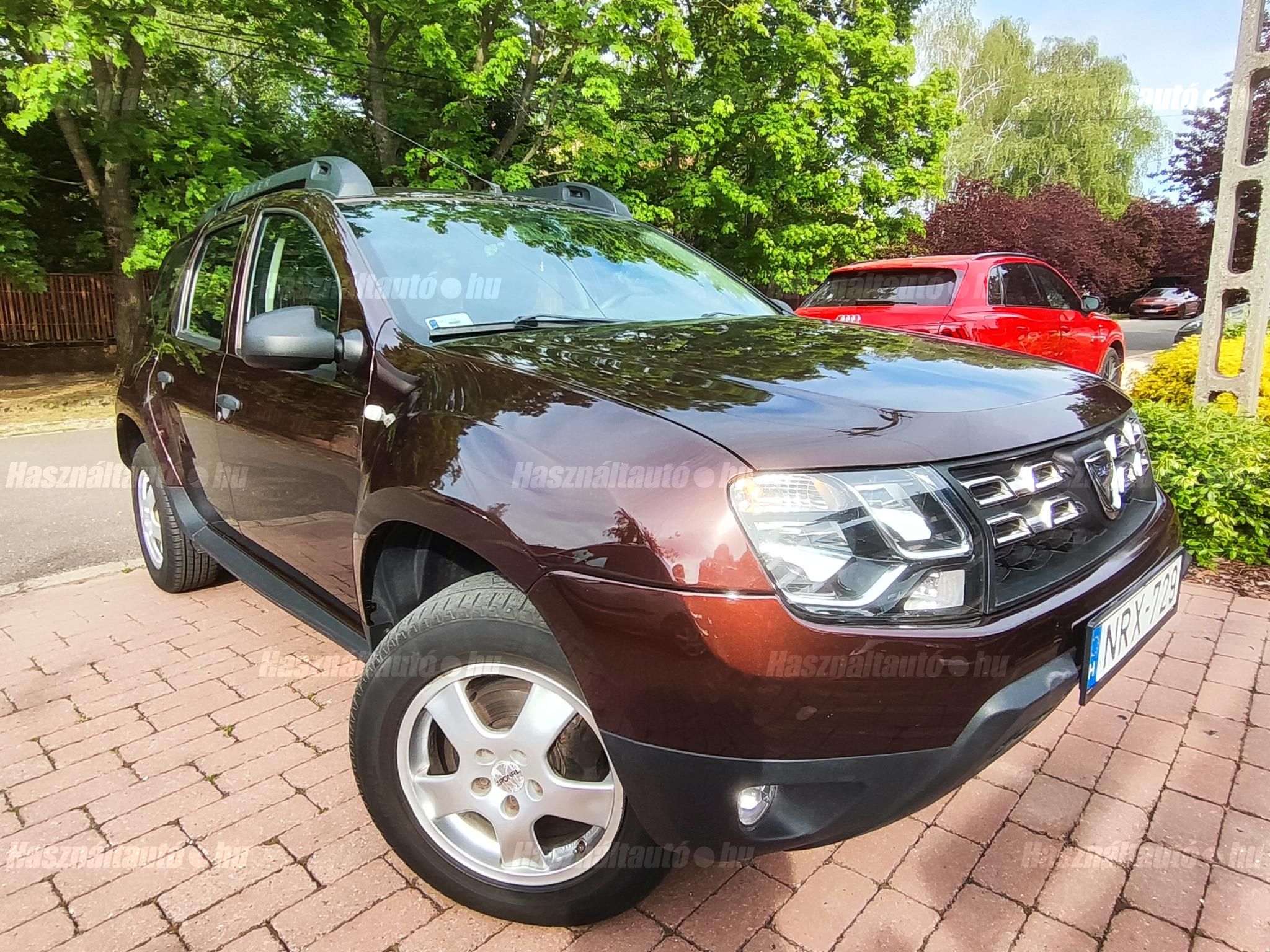 DACIA DUSTER 2016/6 - 1