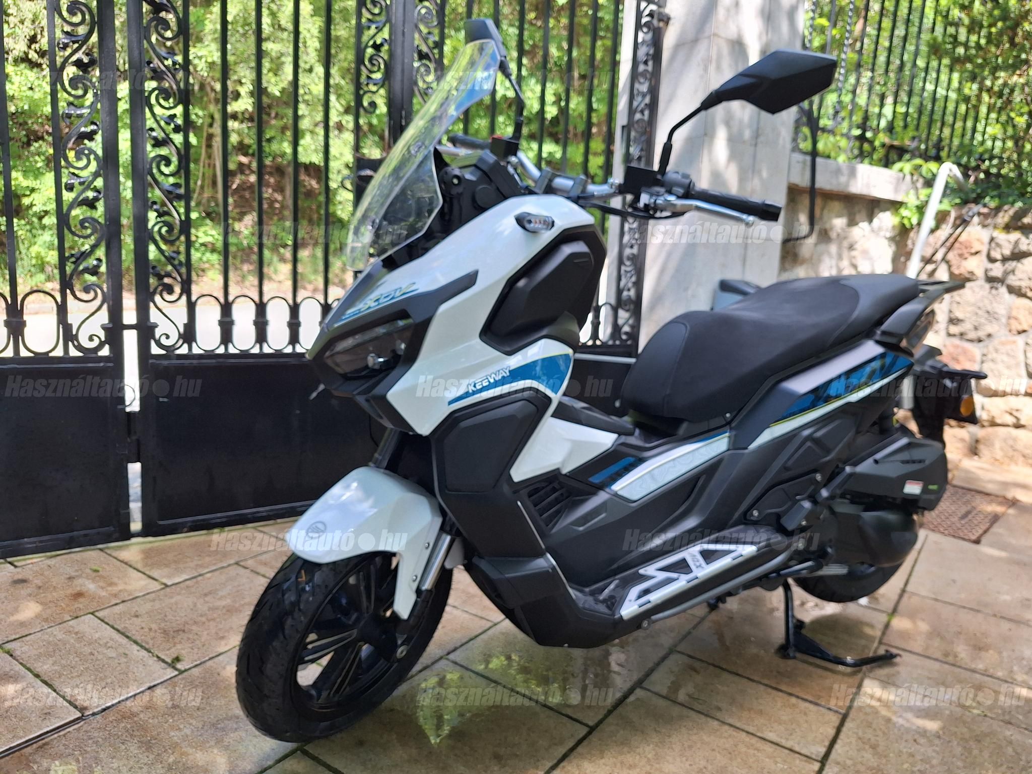 KEEWAY VIESTE 300 XDV 2024/12 - 1