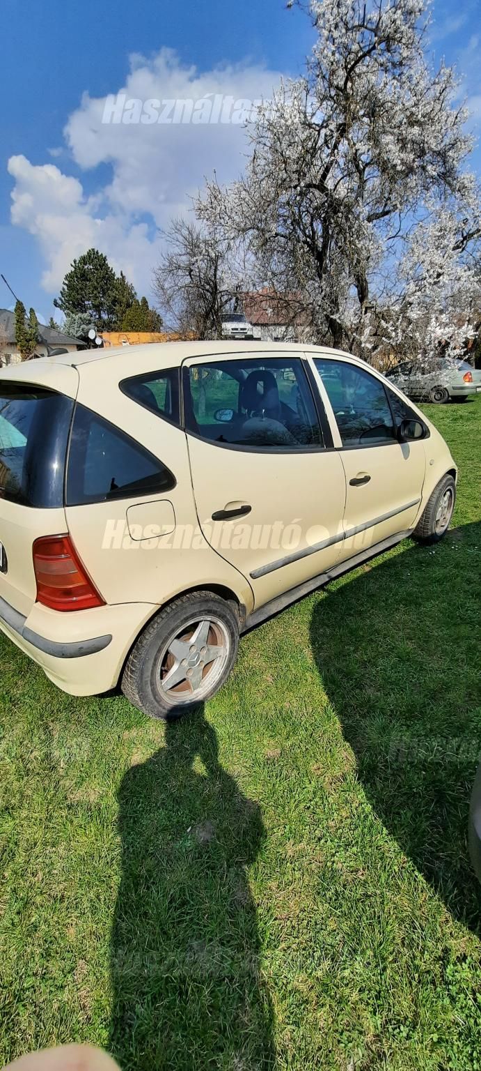 MERCEDES-BENZ A 170 2002/6 - 1