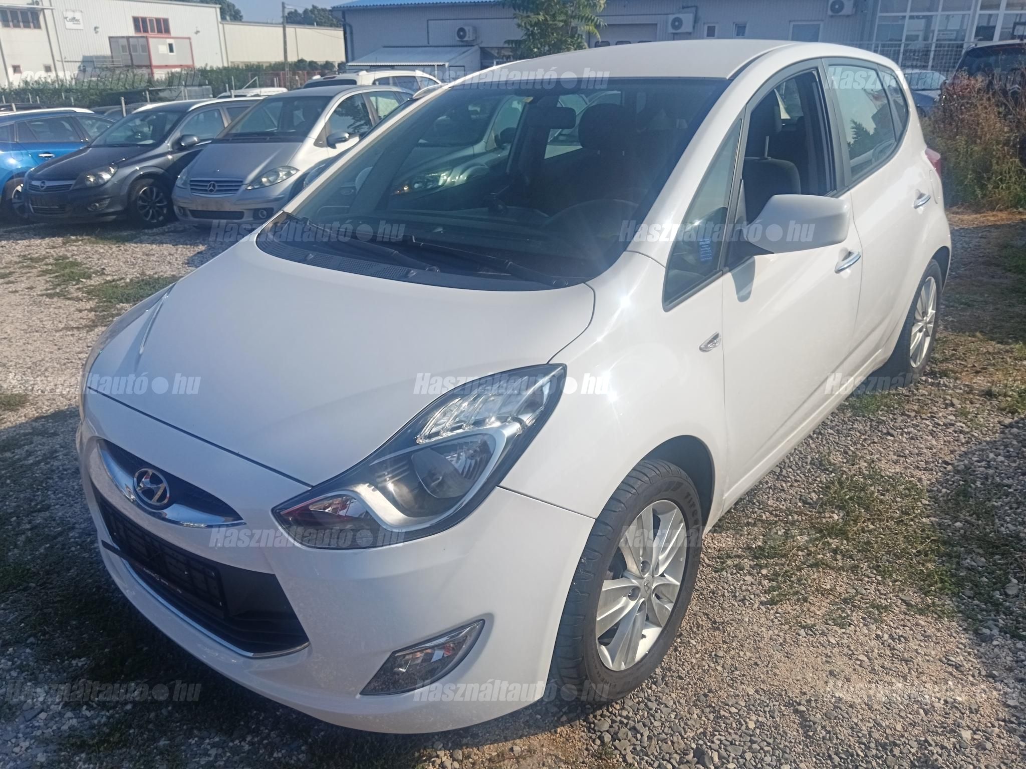 HYUNDAI IX20 2012/8 - 1