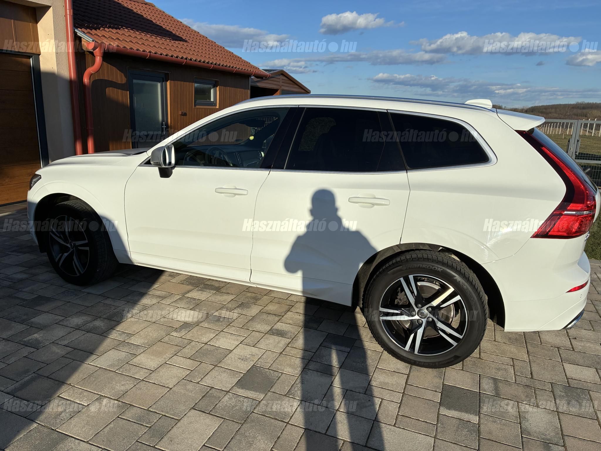 VOLVO XC60 2018/9 - 1