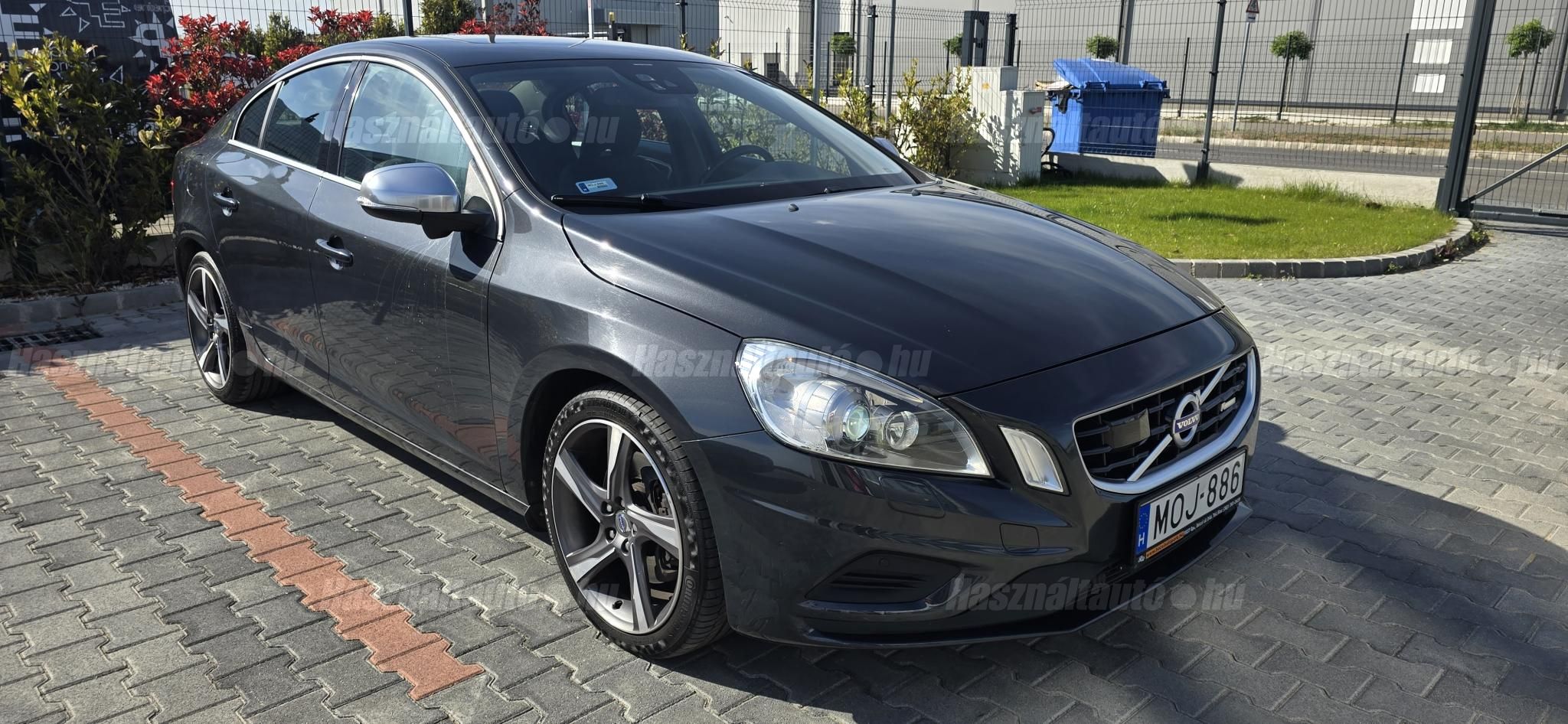 VOLVO S60 2012/8 - 1