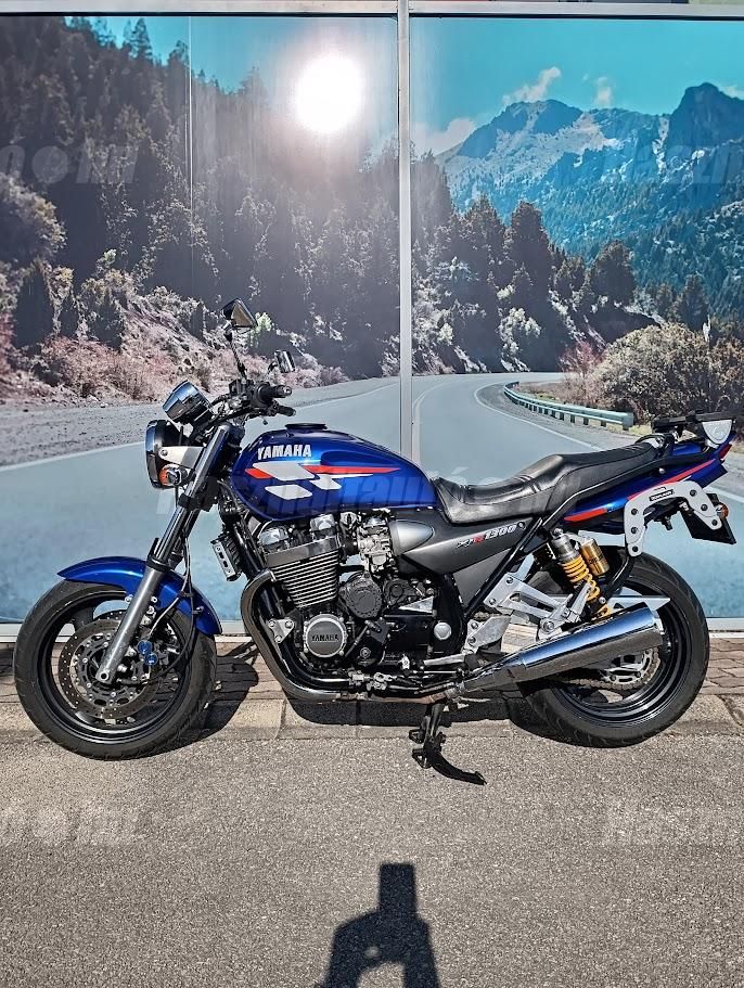 YAMAHA XJR 1300 1999/12 - 1