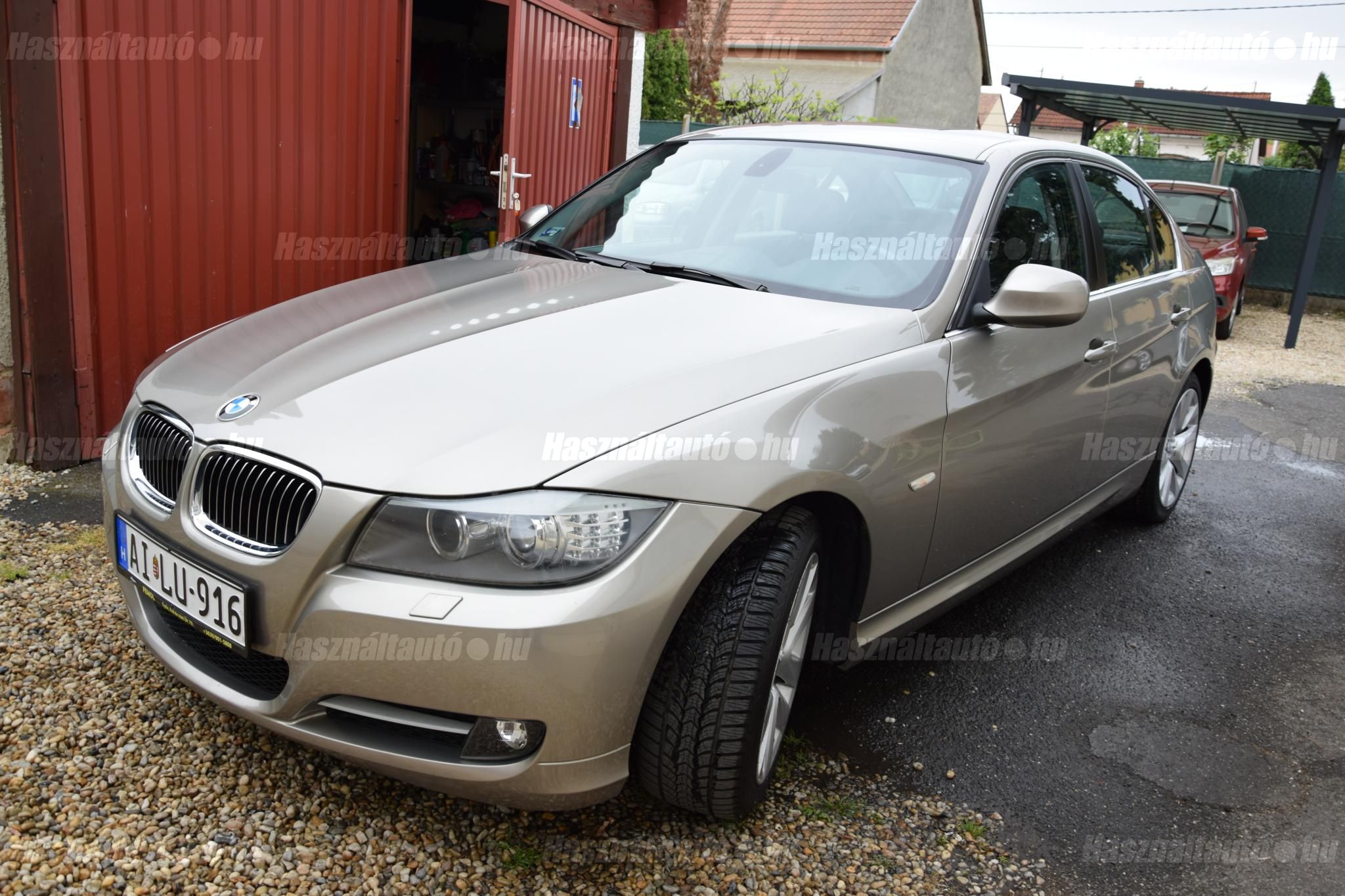 BMW 320 2011/10 - 1