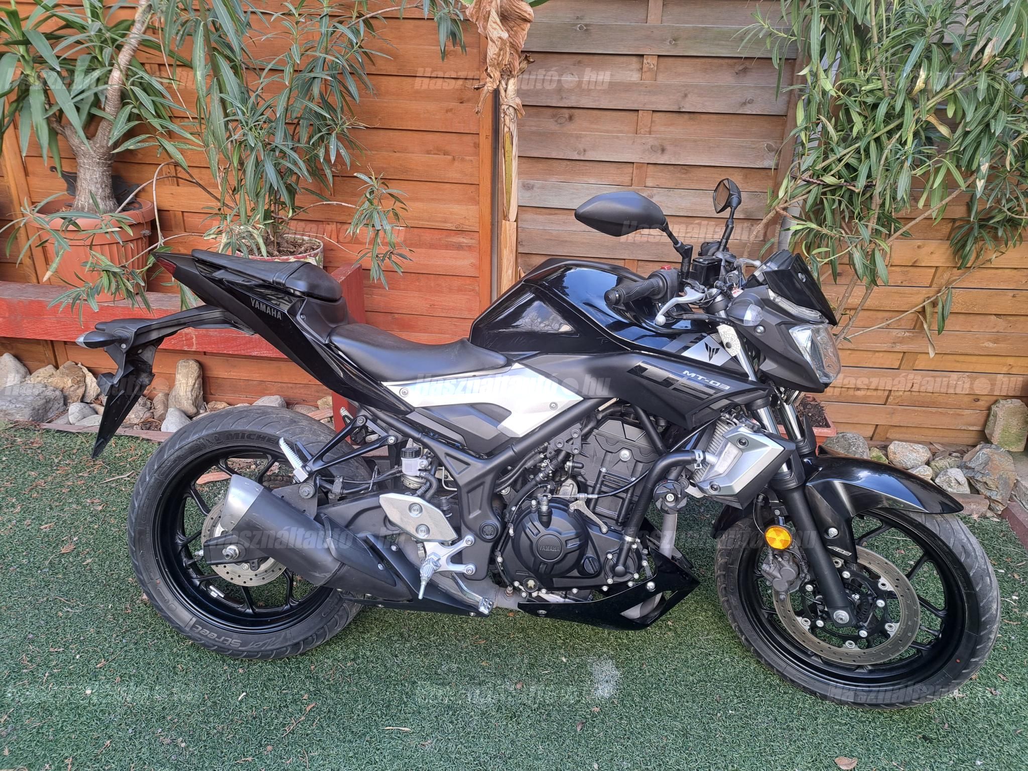 YAMAHA MT-03 2016/10 - 1