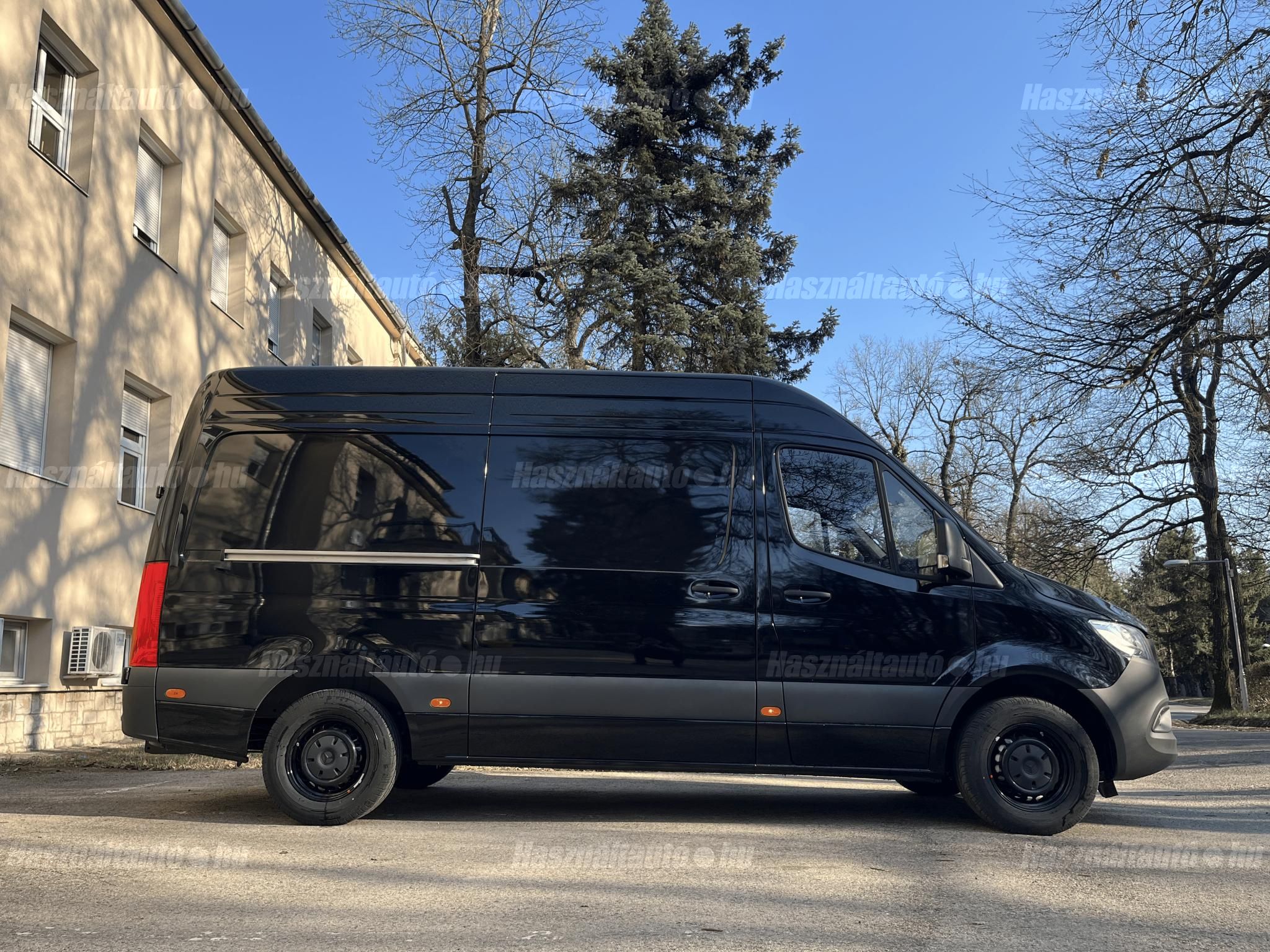 MERCEDES-BENZ SPRINTER 2025/10 - 1