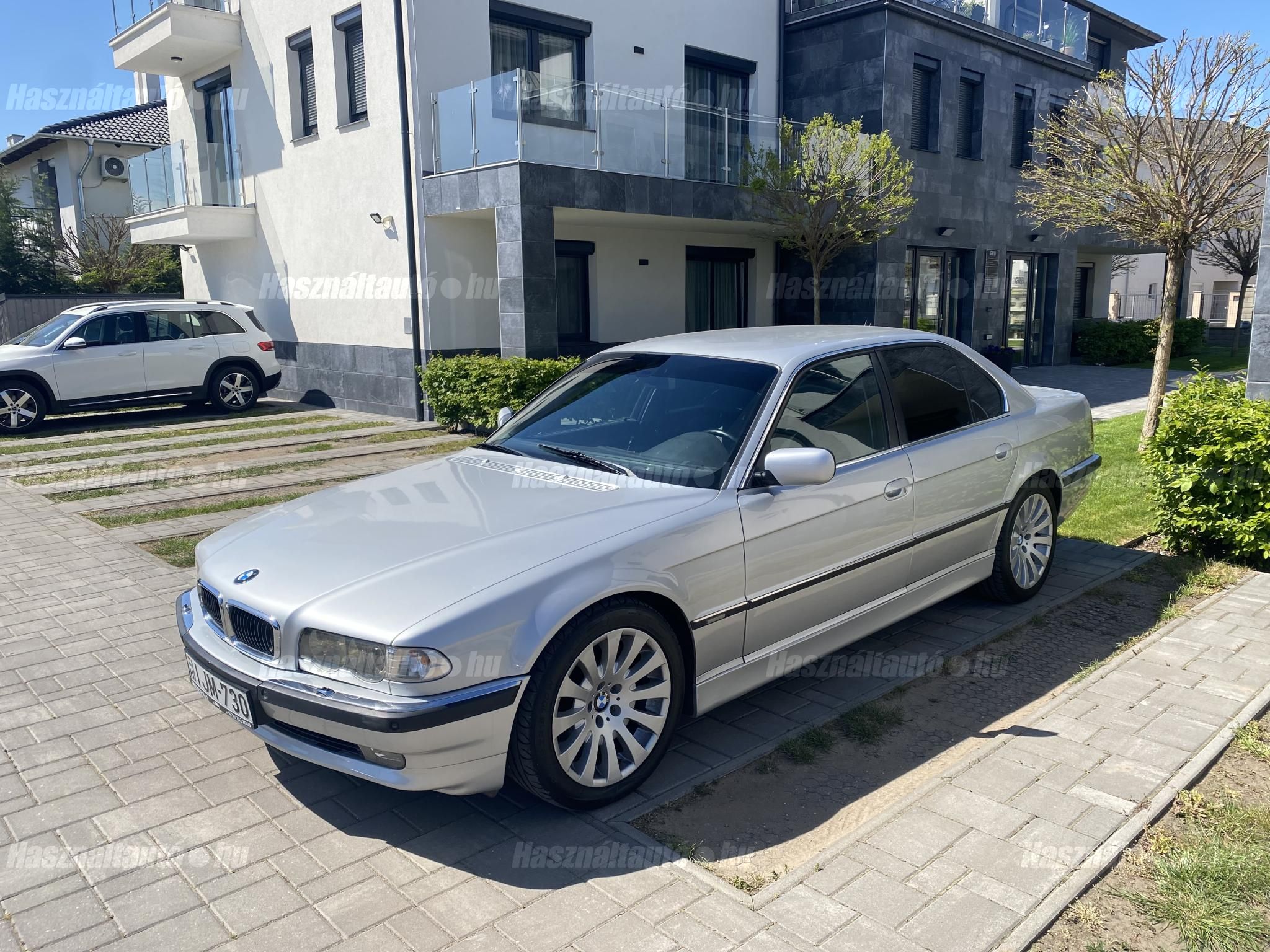 BMW 730 1999/11 - 1