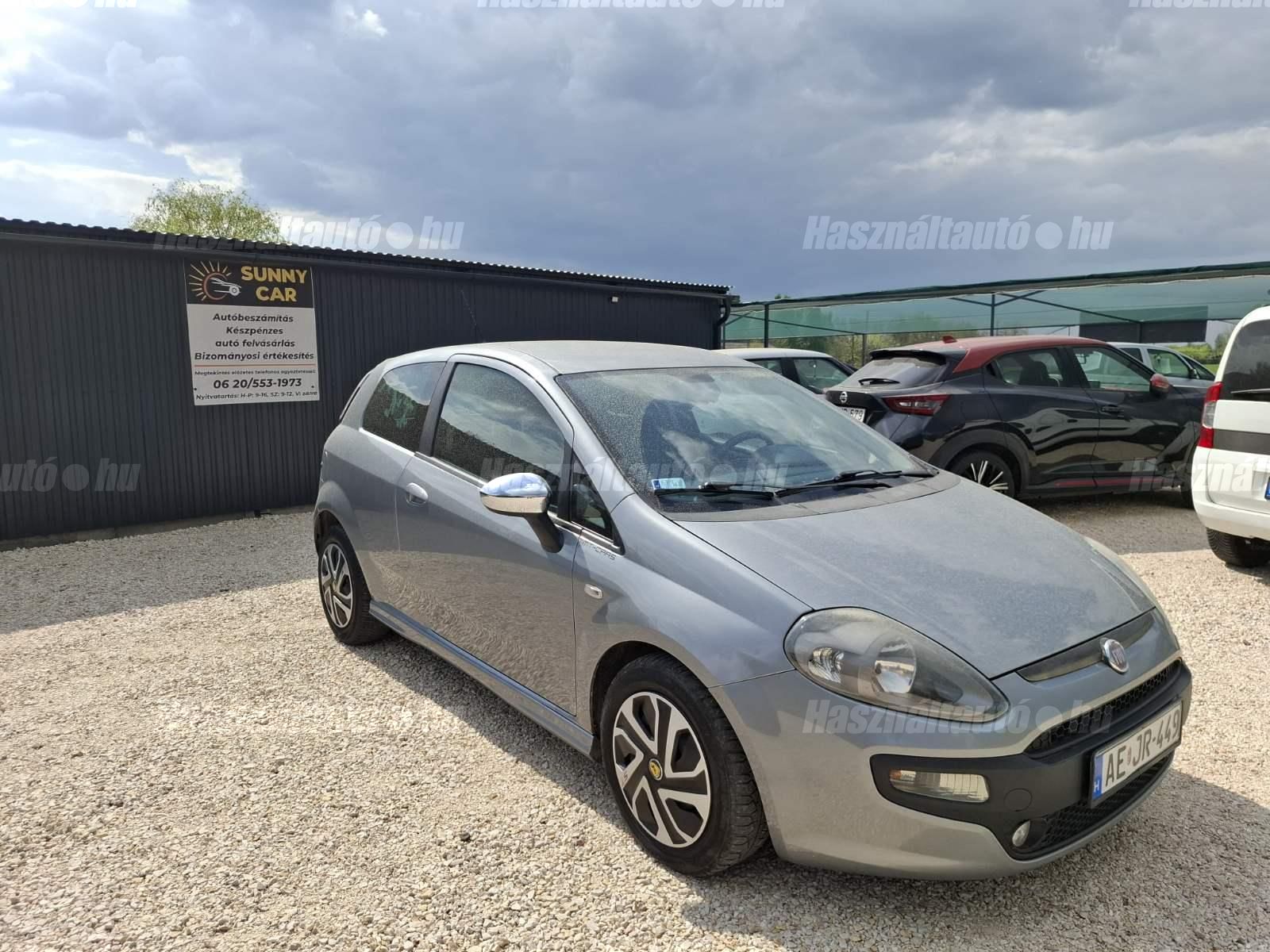 FIAT GRANDE PUNTO 2010 - 1