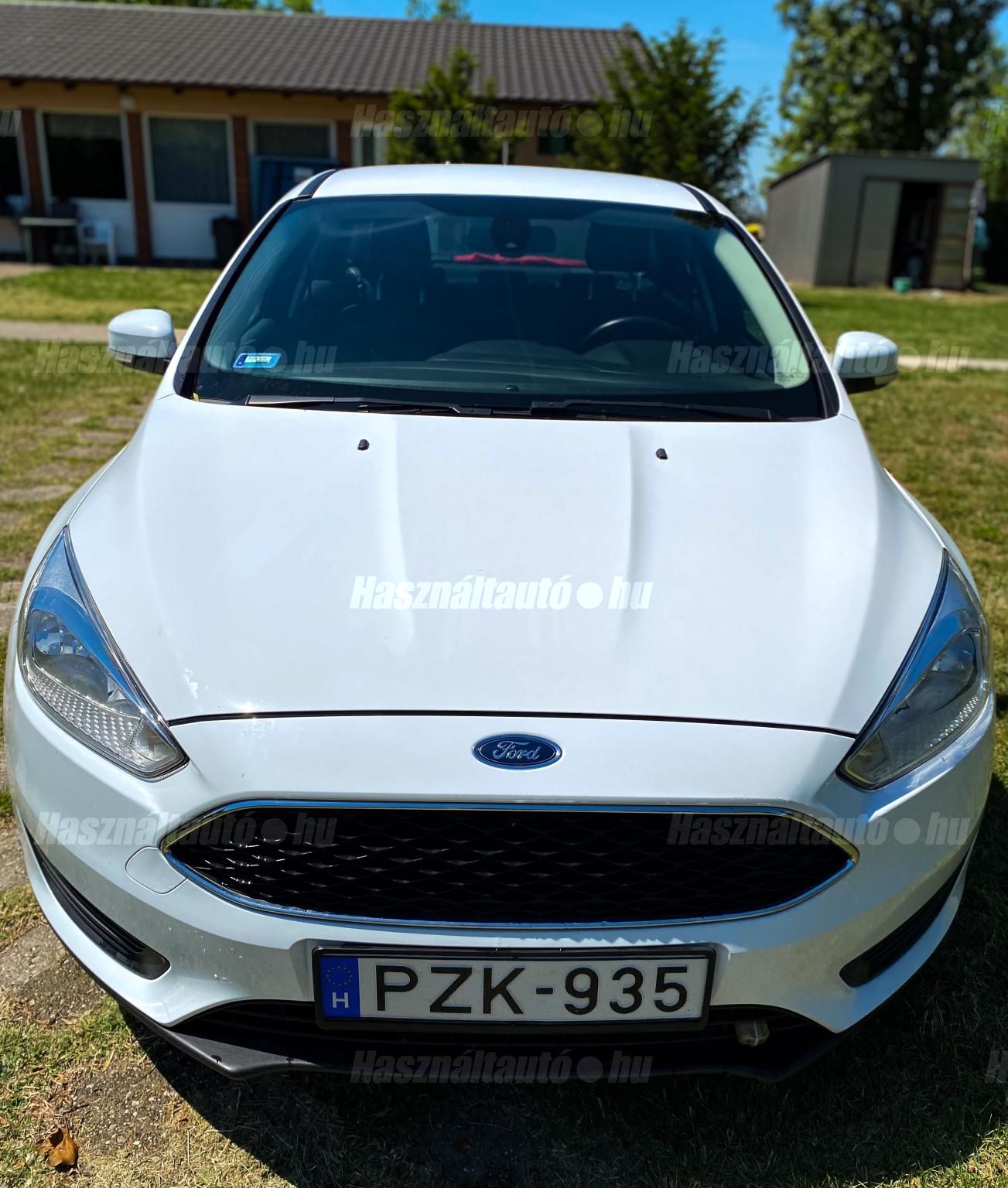 FORD FOCUS 2017 - 1