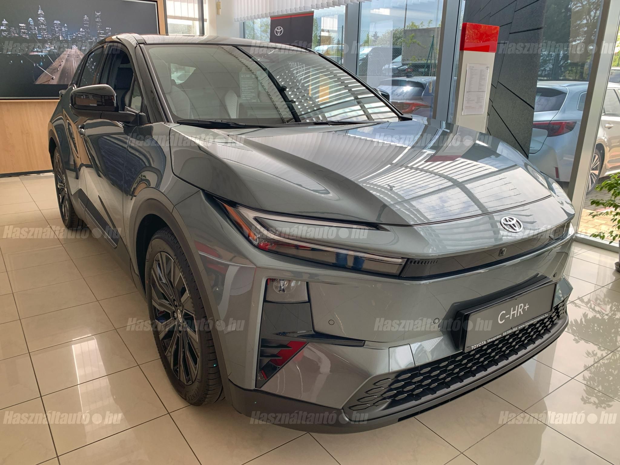 TOYOTA C-HR 2026 - 1