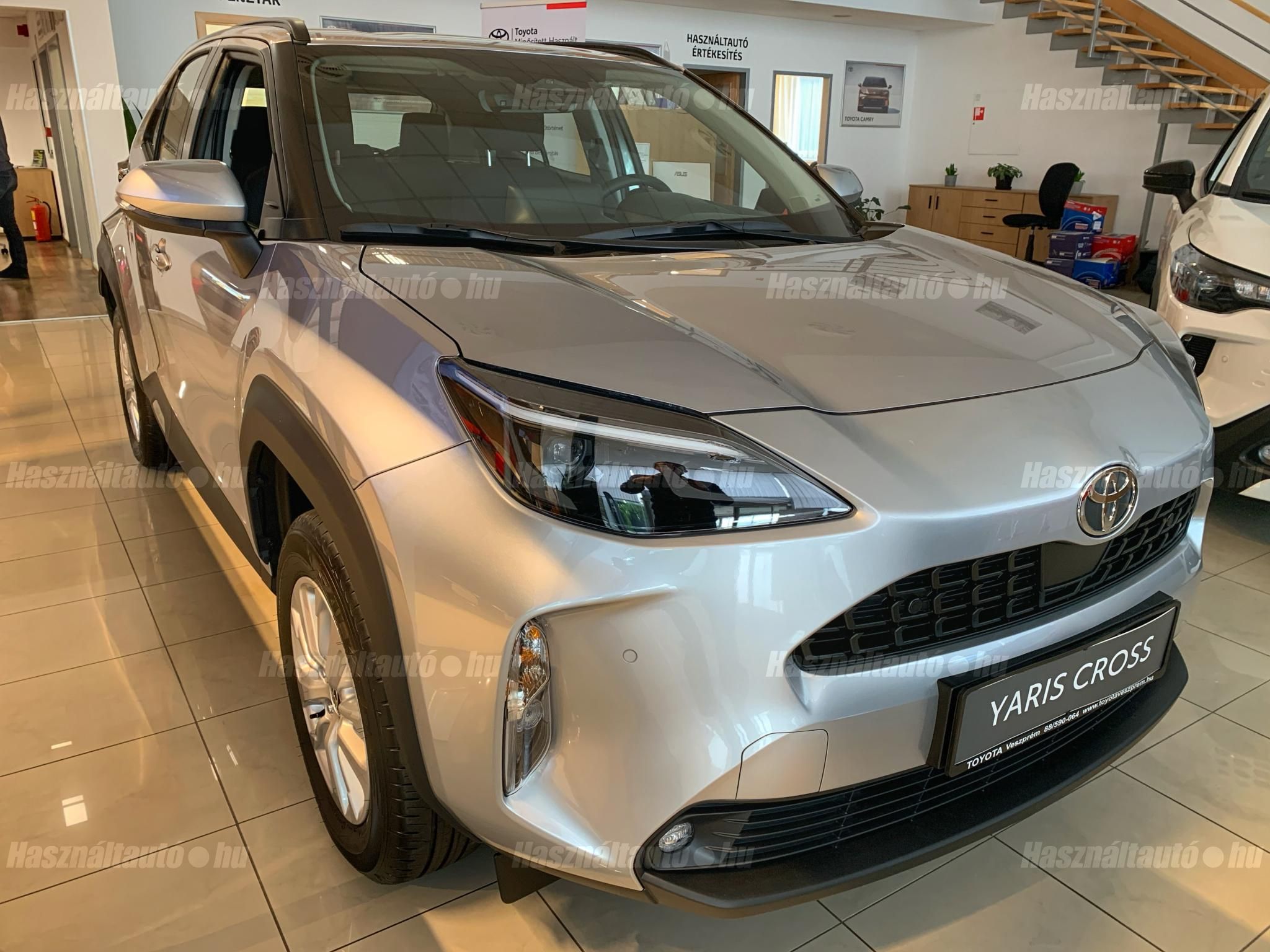 TOYOTA YARIS CROSS 2026 - 1