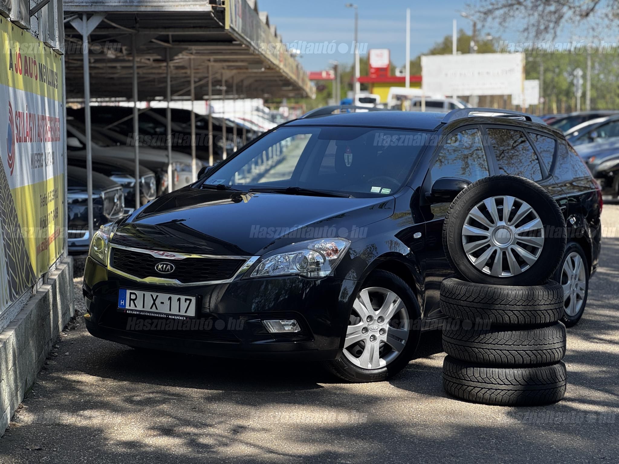 KIA CEE'D 2009/12 - 1
