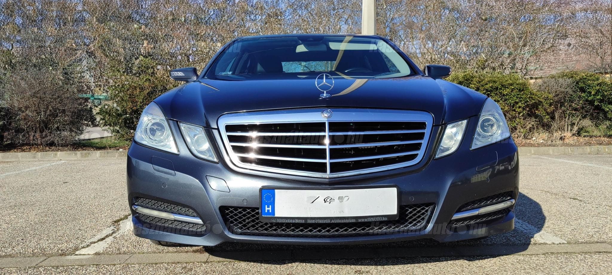 MERCEDES-BENZ E 220 2011/3 - 1