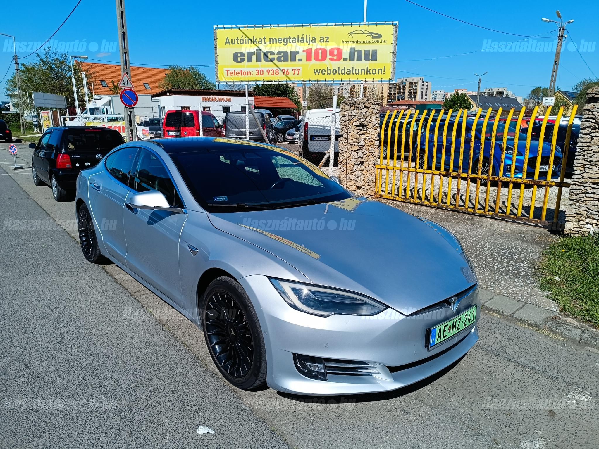 TESLA MODEL S 2017/9 - 1