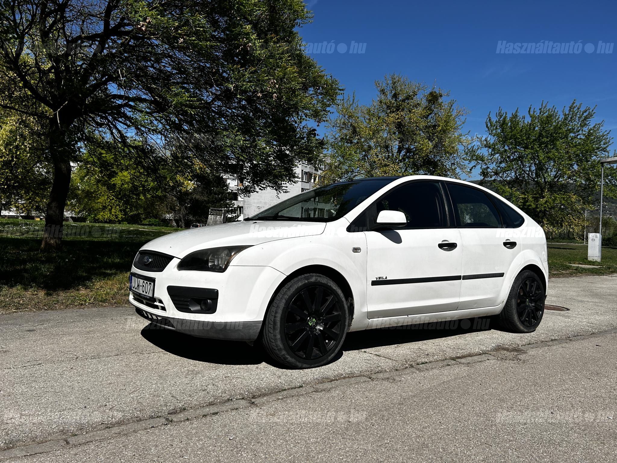 FORD FOCUS 2005/6 - 1