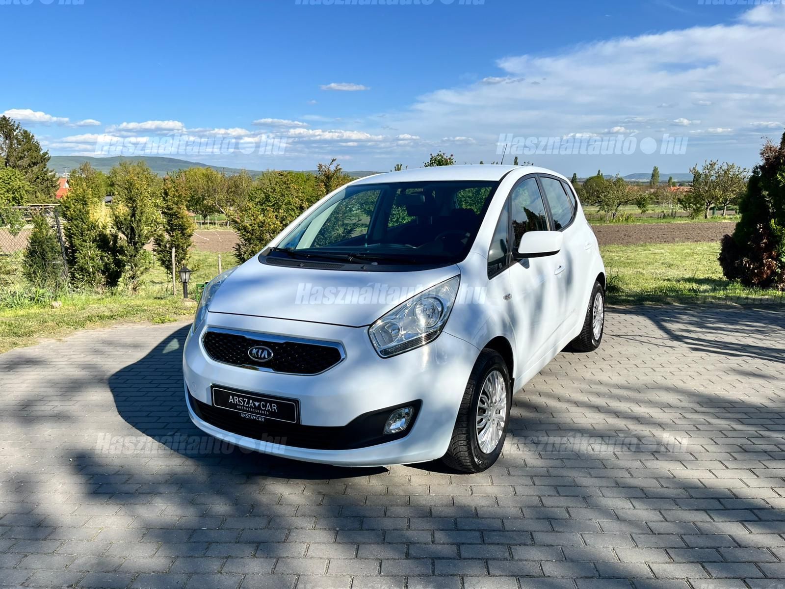 KIA VENGA 2012/1 - 1