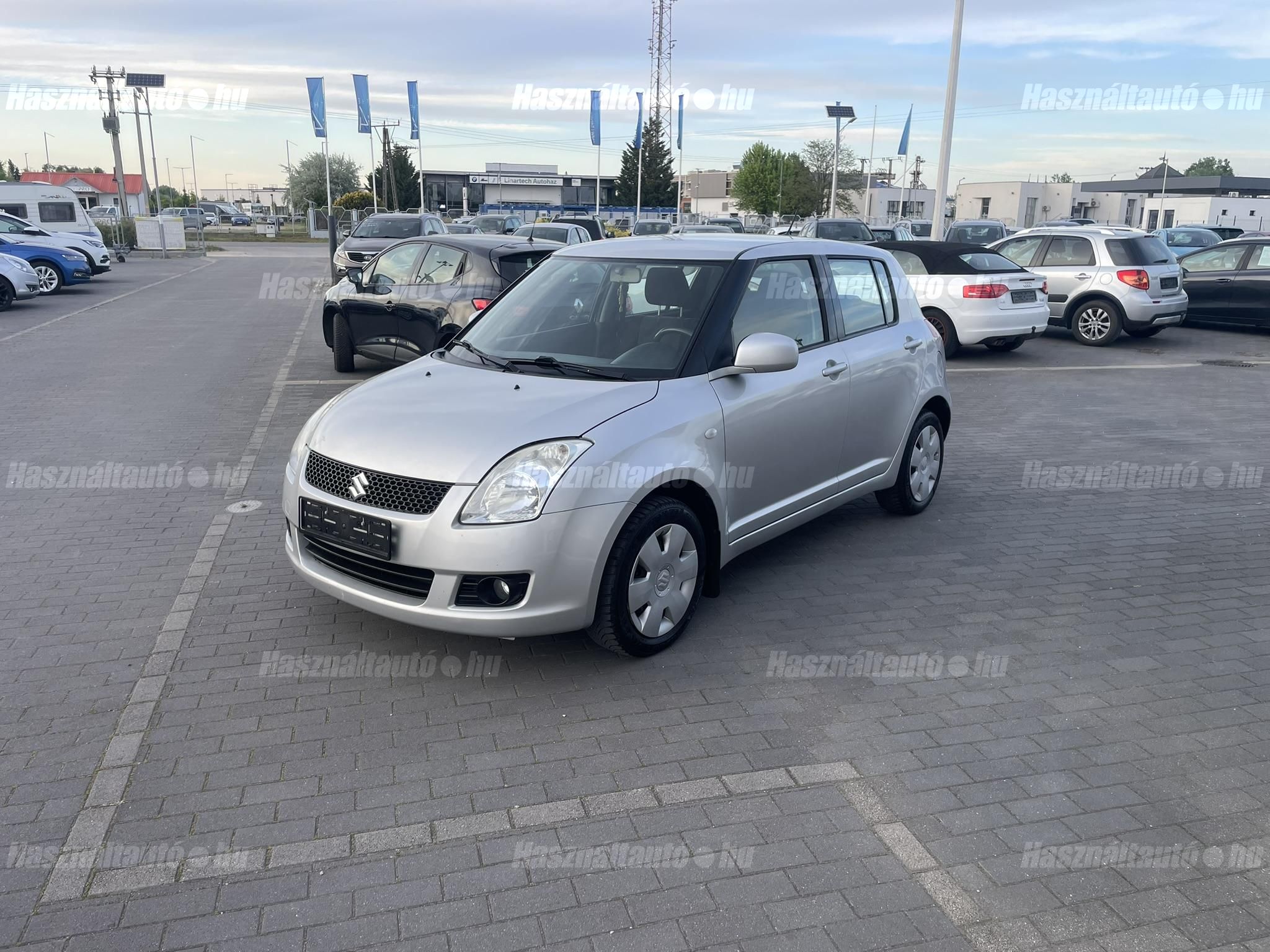 SUZUKI SWIFT 2009/7 - 1